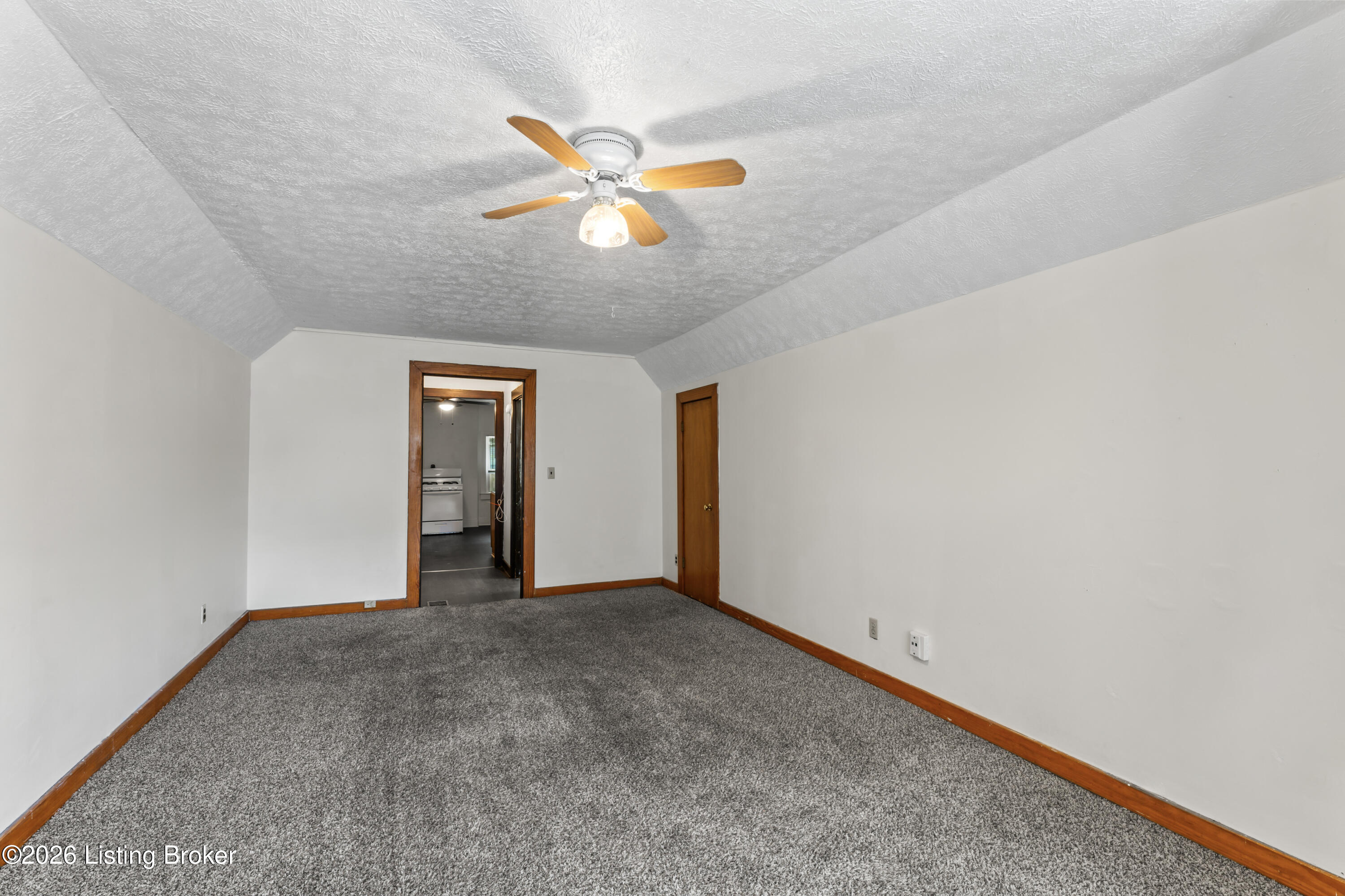 817 Rubel Ave Property Photo 23