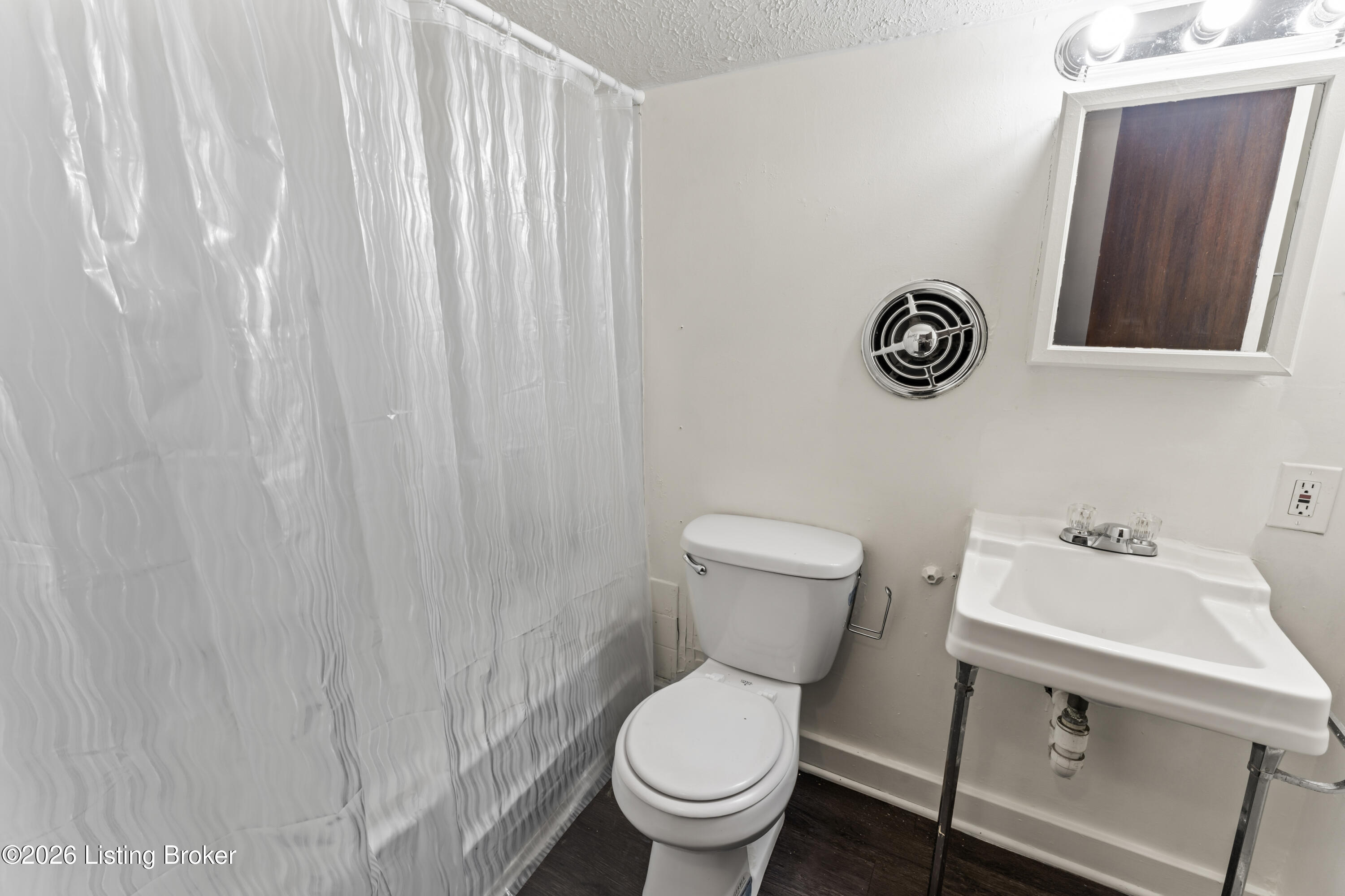 817 Rubel Ave Property Photo 24