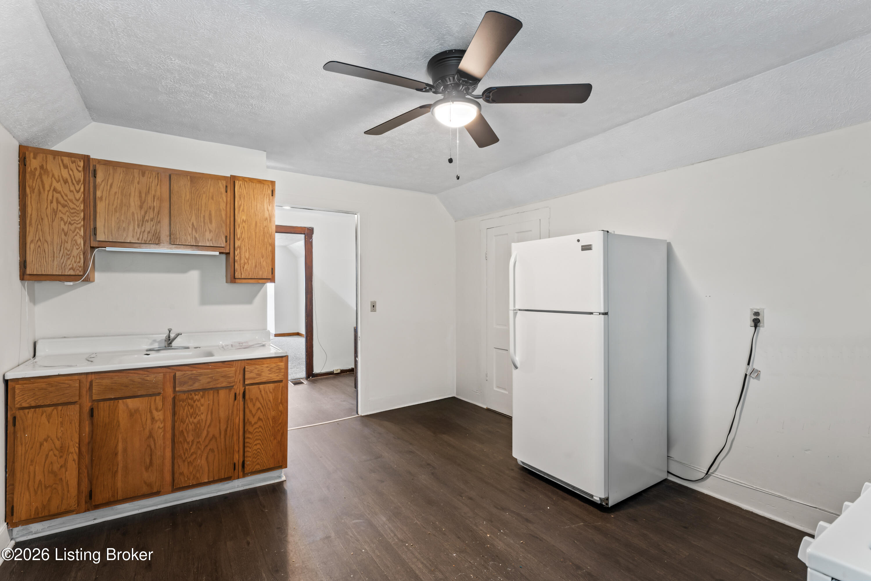 817 Rubel Ave Property Photo 26
