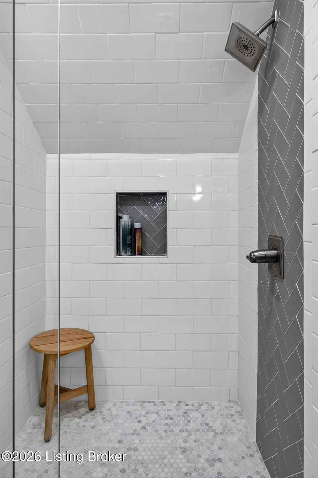 123 Oxford Pl Property Photo 34