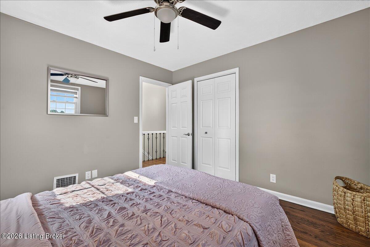 8618 Whipps Bend Rd Property Photo 23