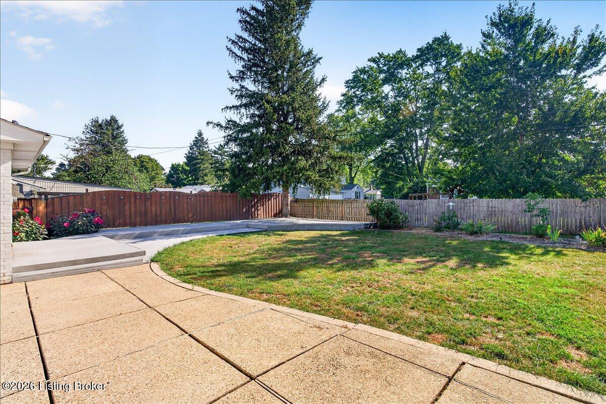 8618 Whipps Bend Rd Property Photo 36