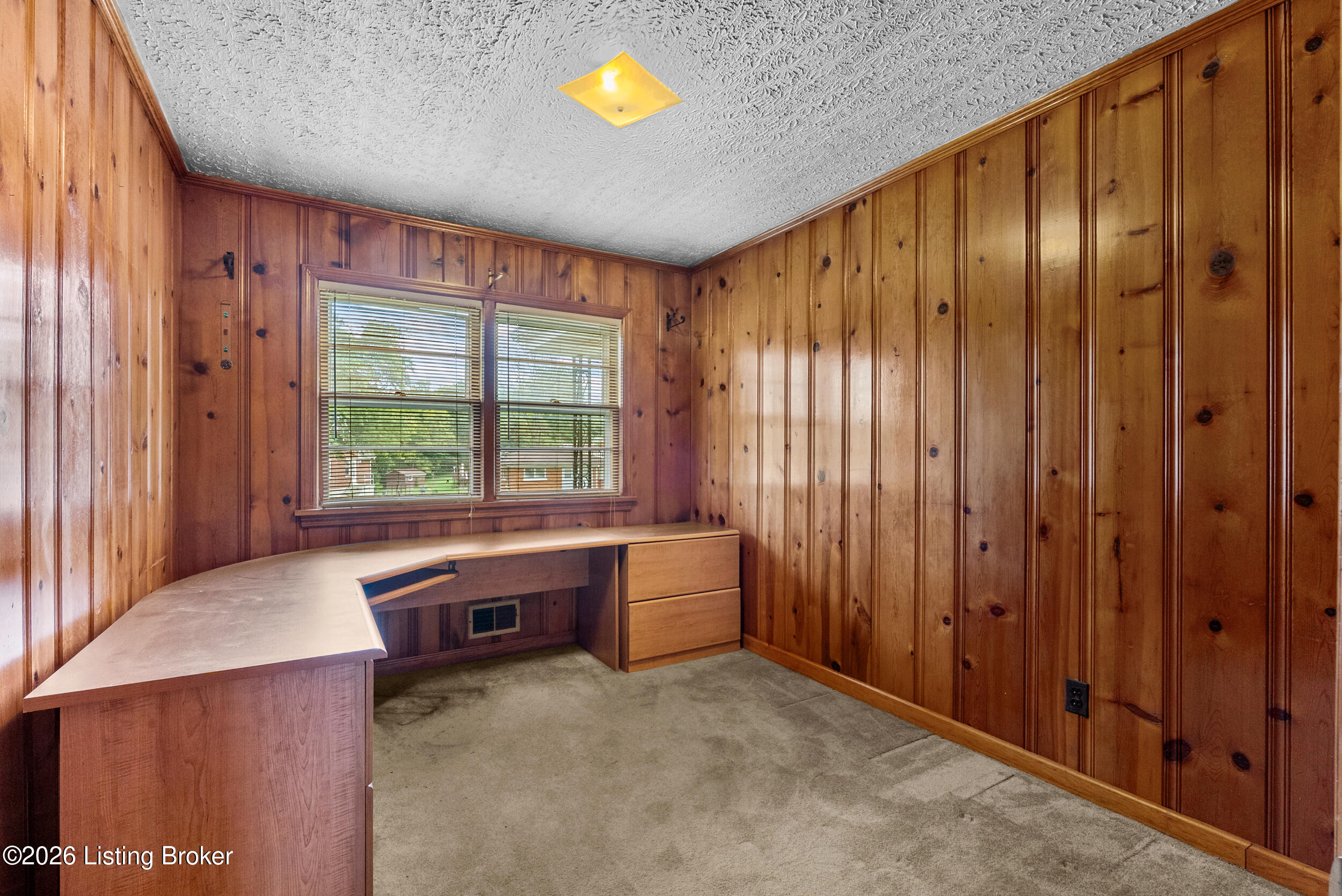 8201 Denise Dr Property Photo 17