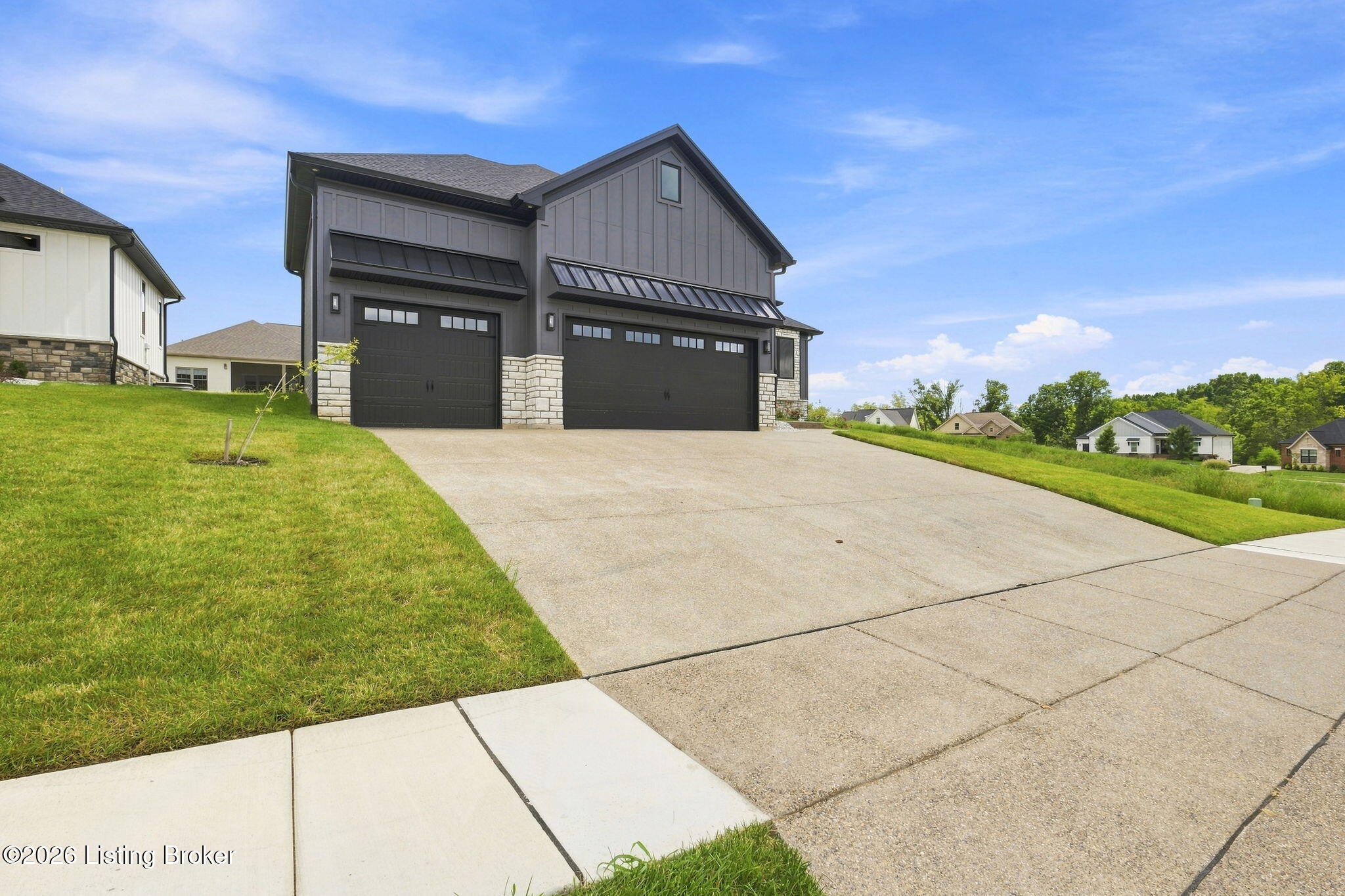 1507 Lincoln Hill Way Property Photo 4