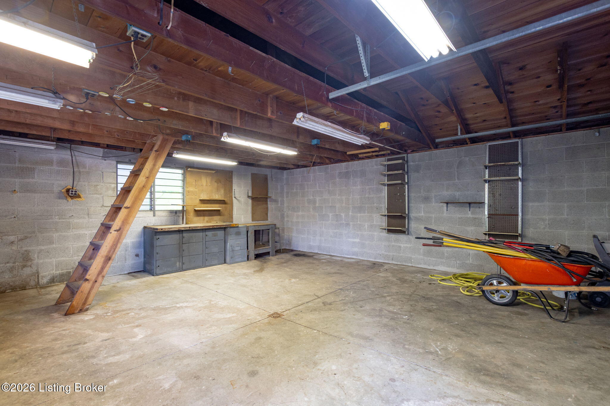 7705 Tempsclair Rd Property Photo 59