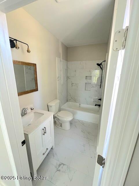 3000 S 3rd St Property Photo 31