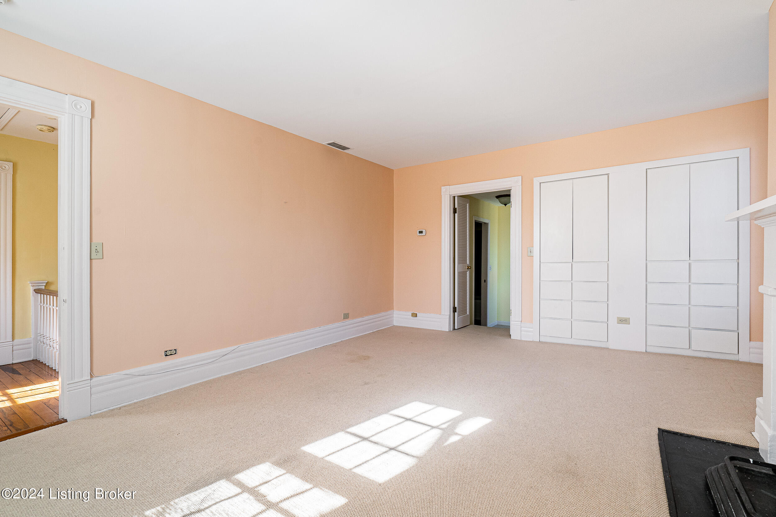 8221 Wolf Pen Branch Rd Property Photo 24