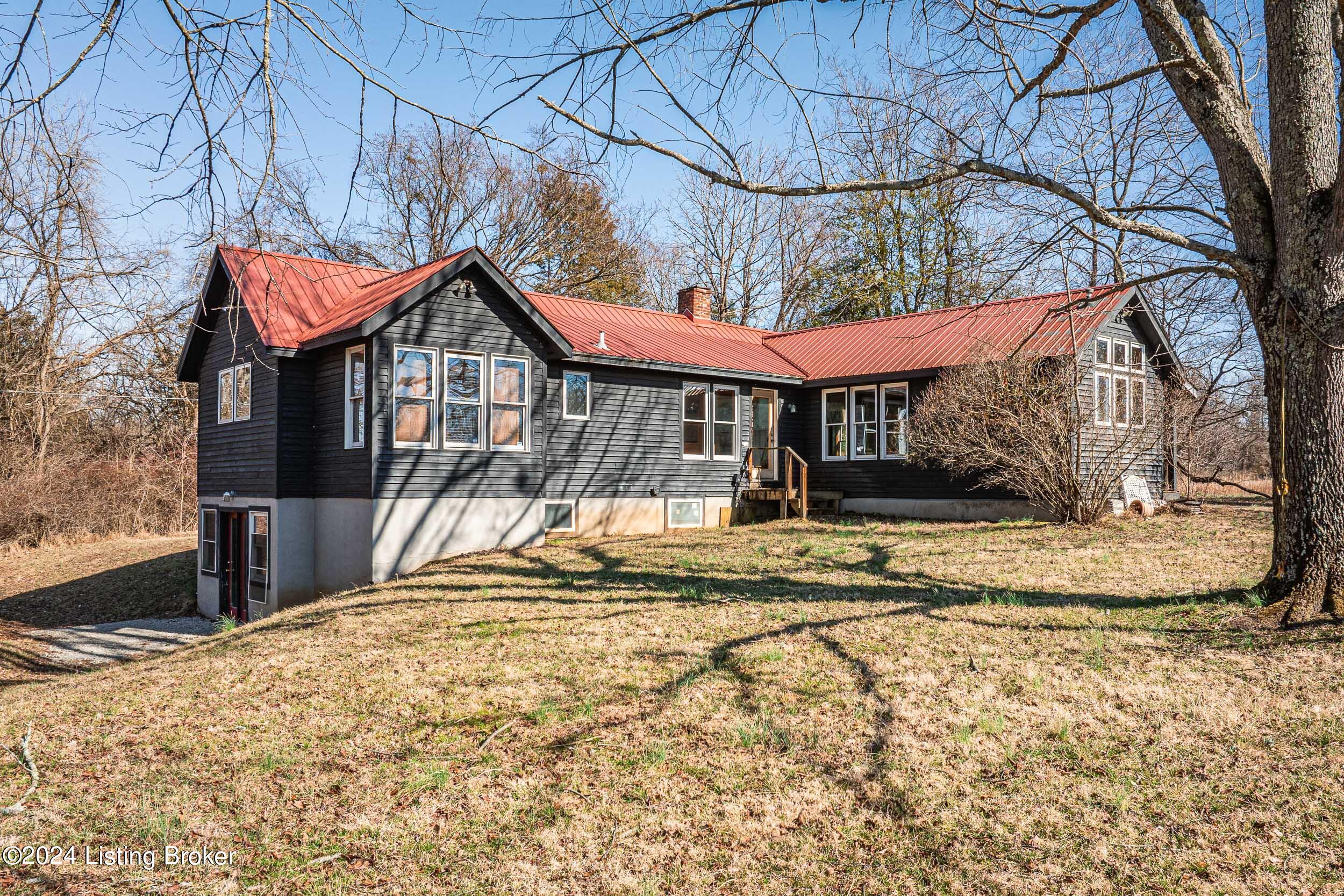 8221 Wolf Pen Branch Rd Property Photo 34
