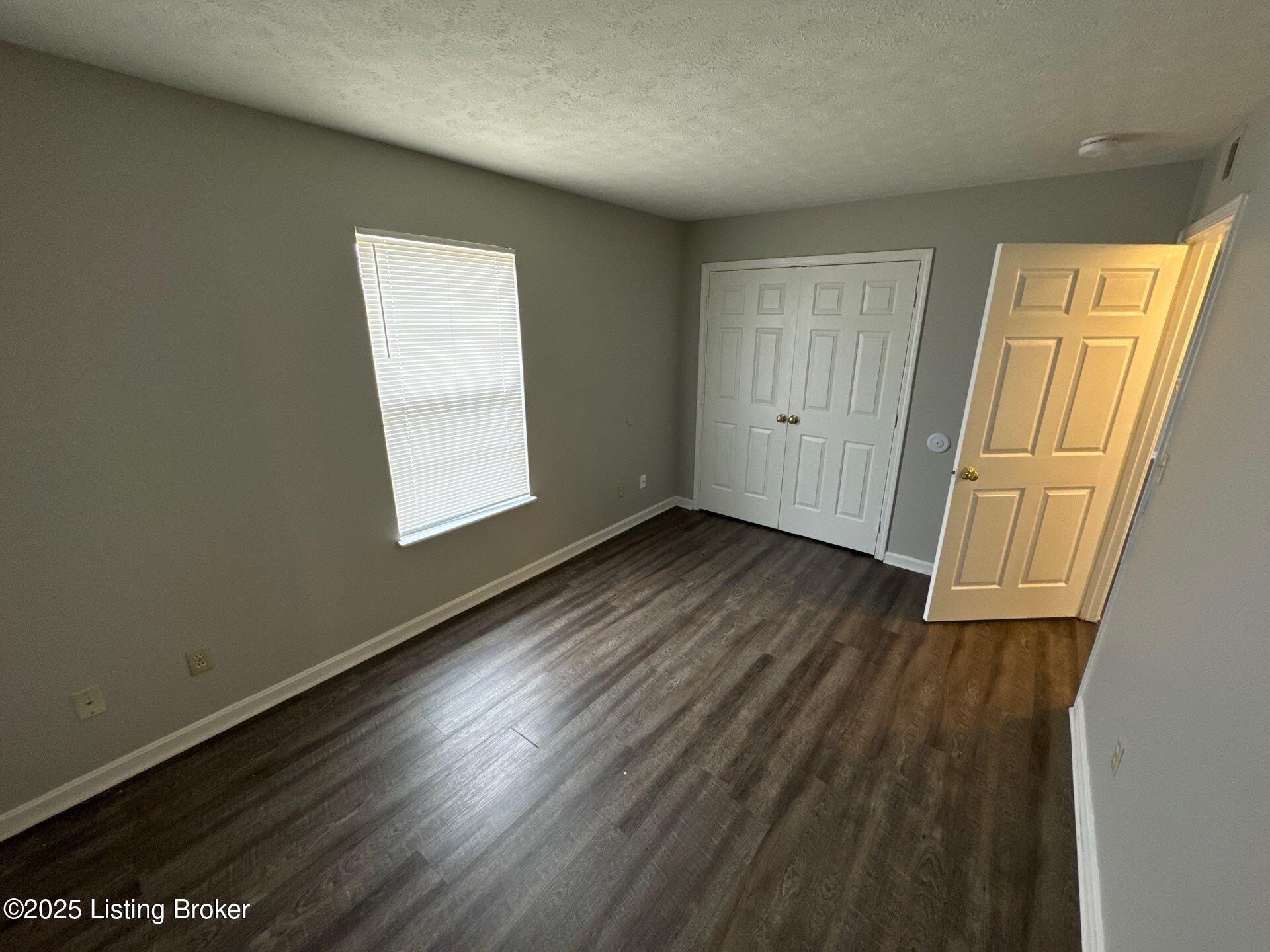 4109 Blue Lick Ct 6 Property Photo 9