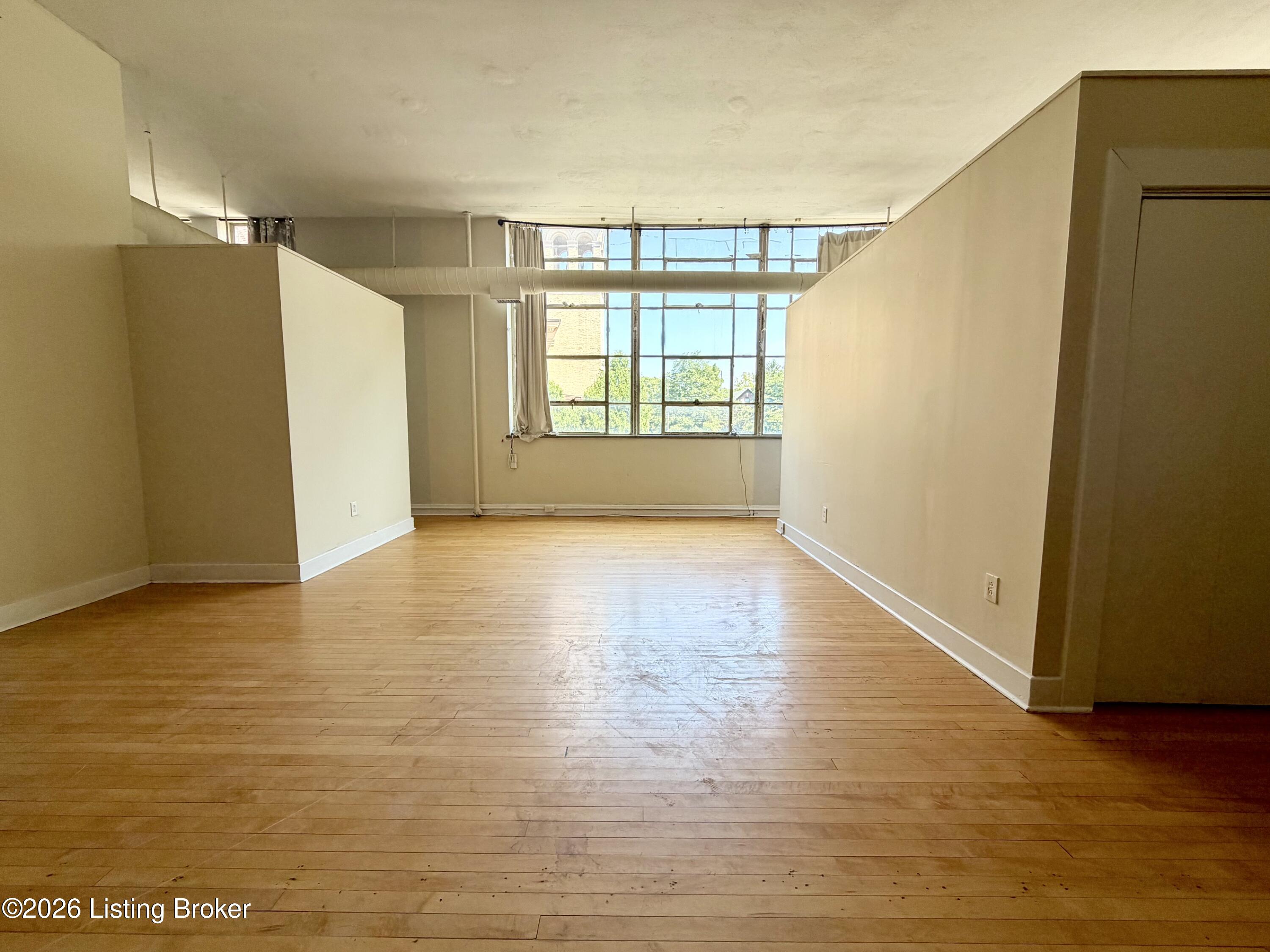 1516 Hepburn Ave 3 Property Photo 2