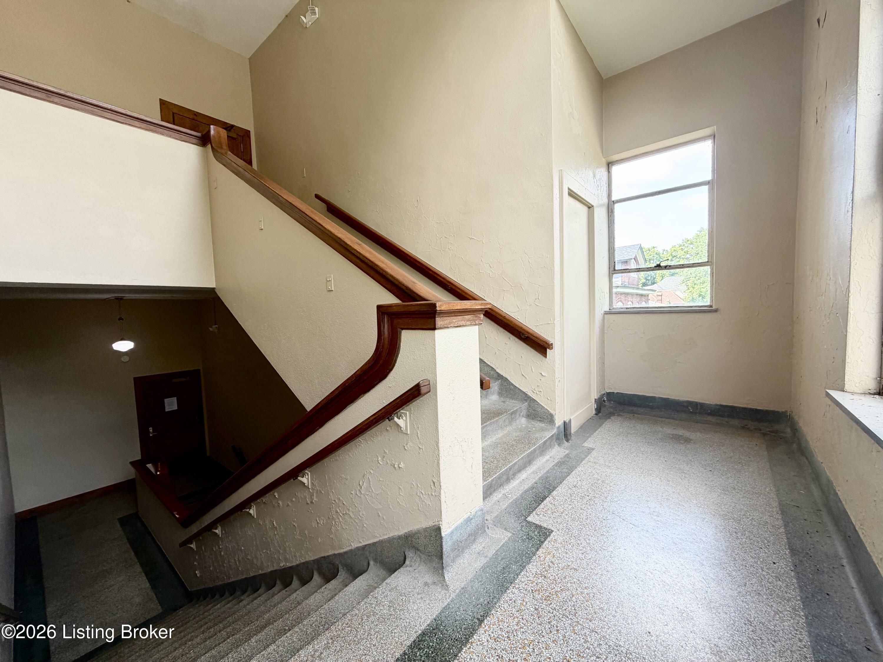 1516 Hepburn Ave 3 Property Photo 8