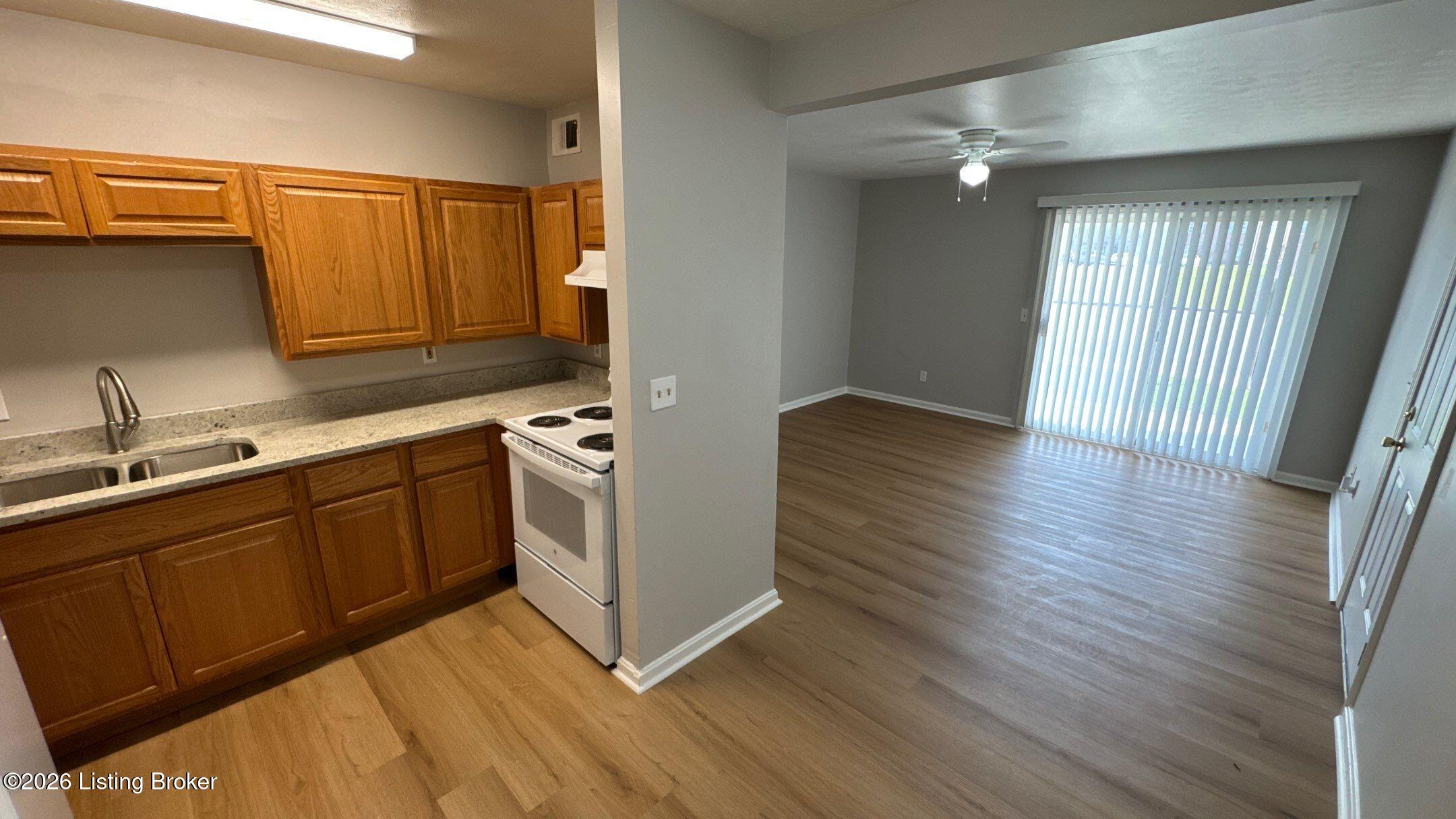 4101 Blue Lick Ct 2 Property Photo 10