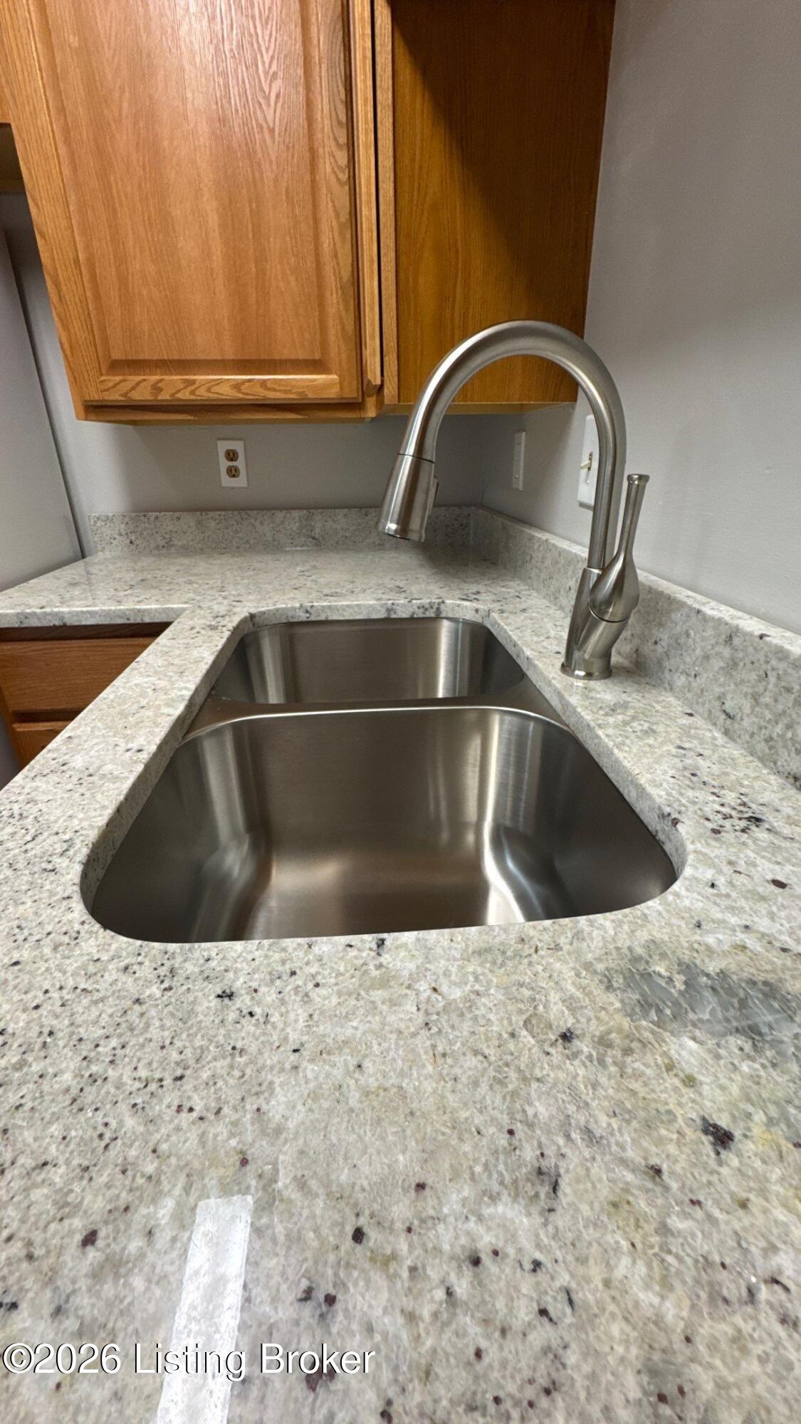 4101 Blue Lick Ct 2 Property Photo 13
