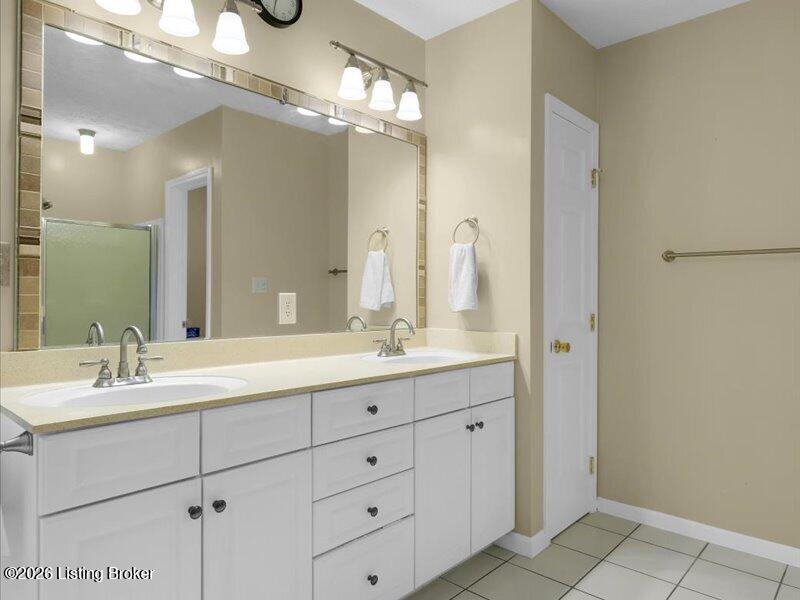 7505 Deer Hollow Ln Property Photo 29