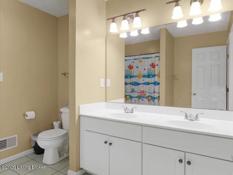 7505 Deer Hollow Ln Property Photo 38