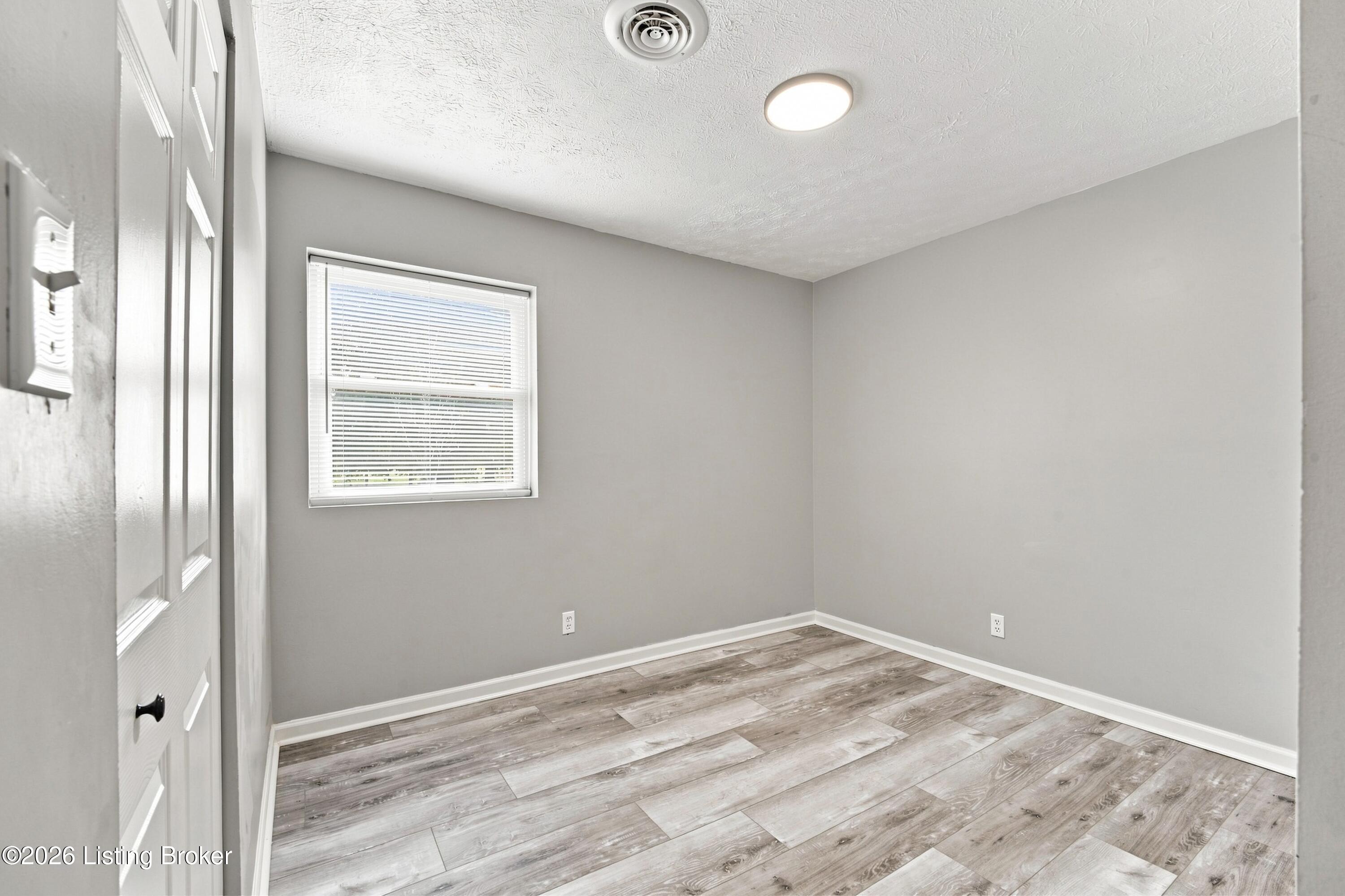 6620 Ashby Ln Property Photo 13