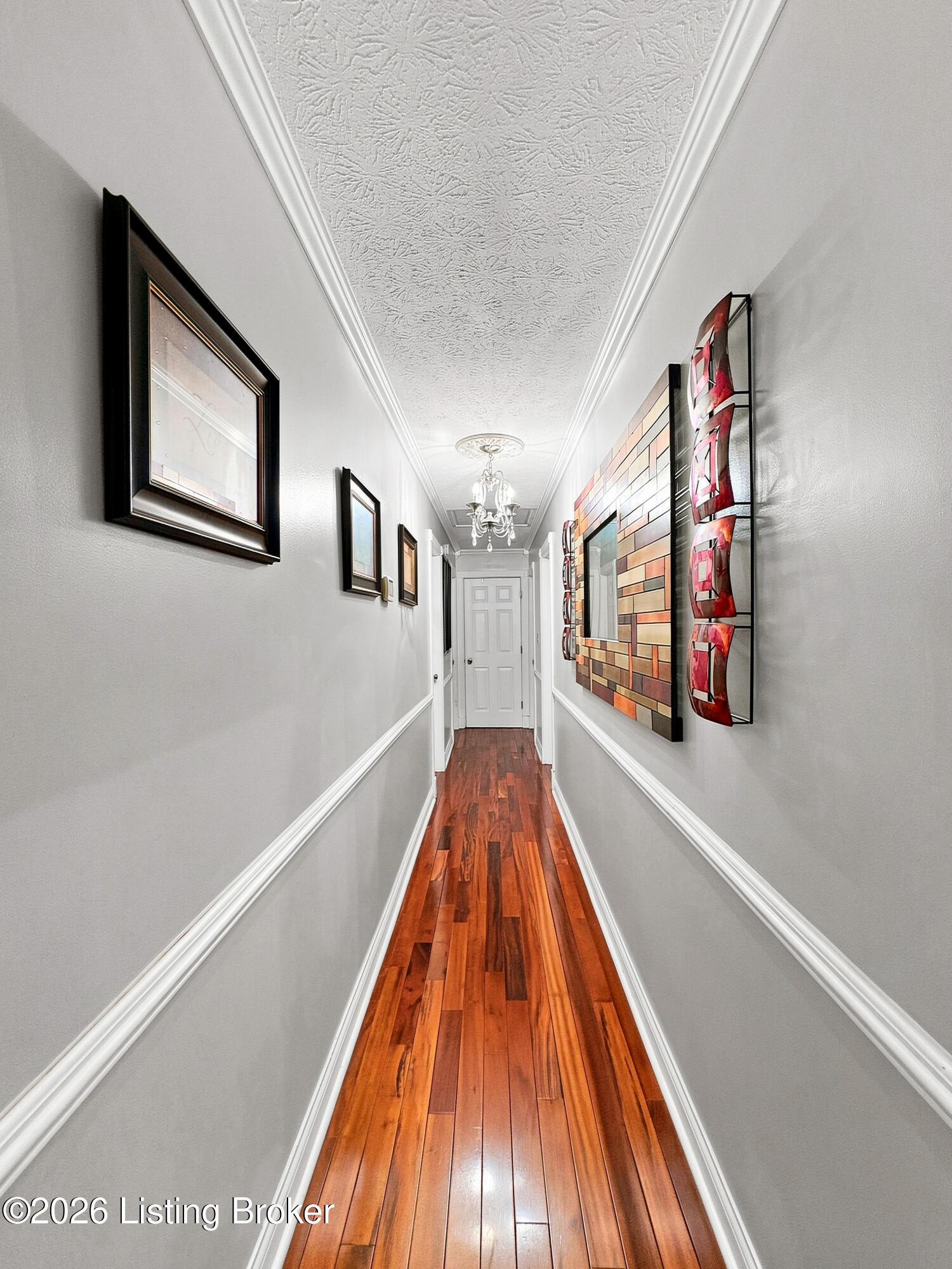 102 Walnut St Property Photo 10