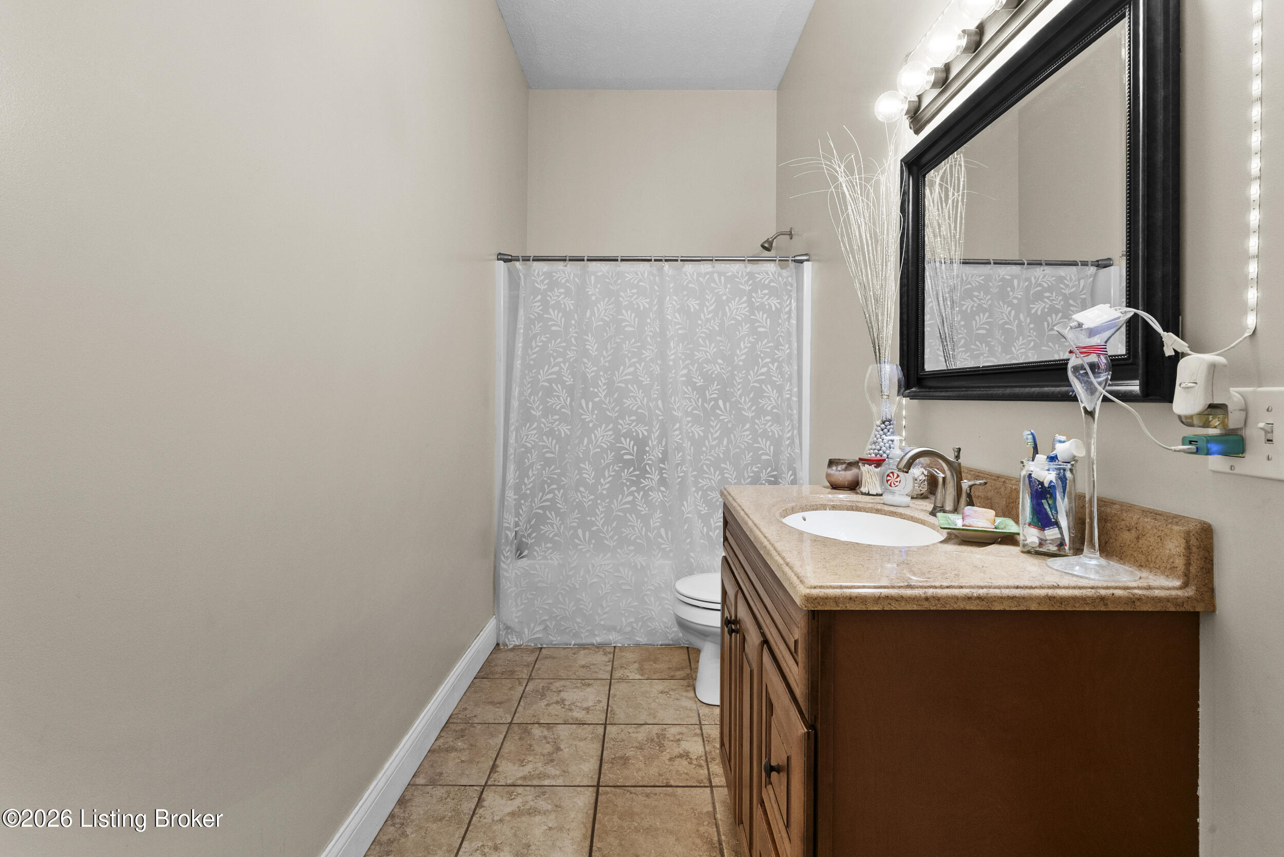 304 Hutchins Ridge Rd Property Photo 25