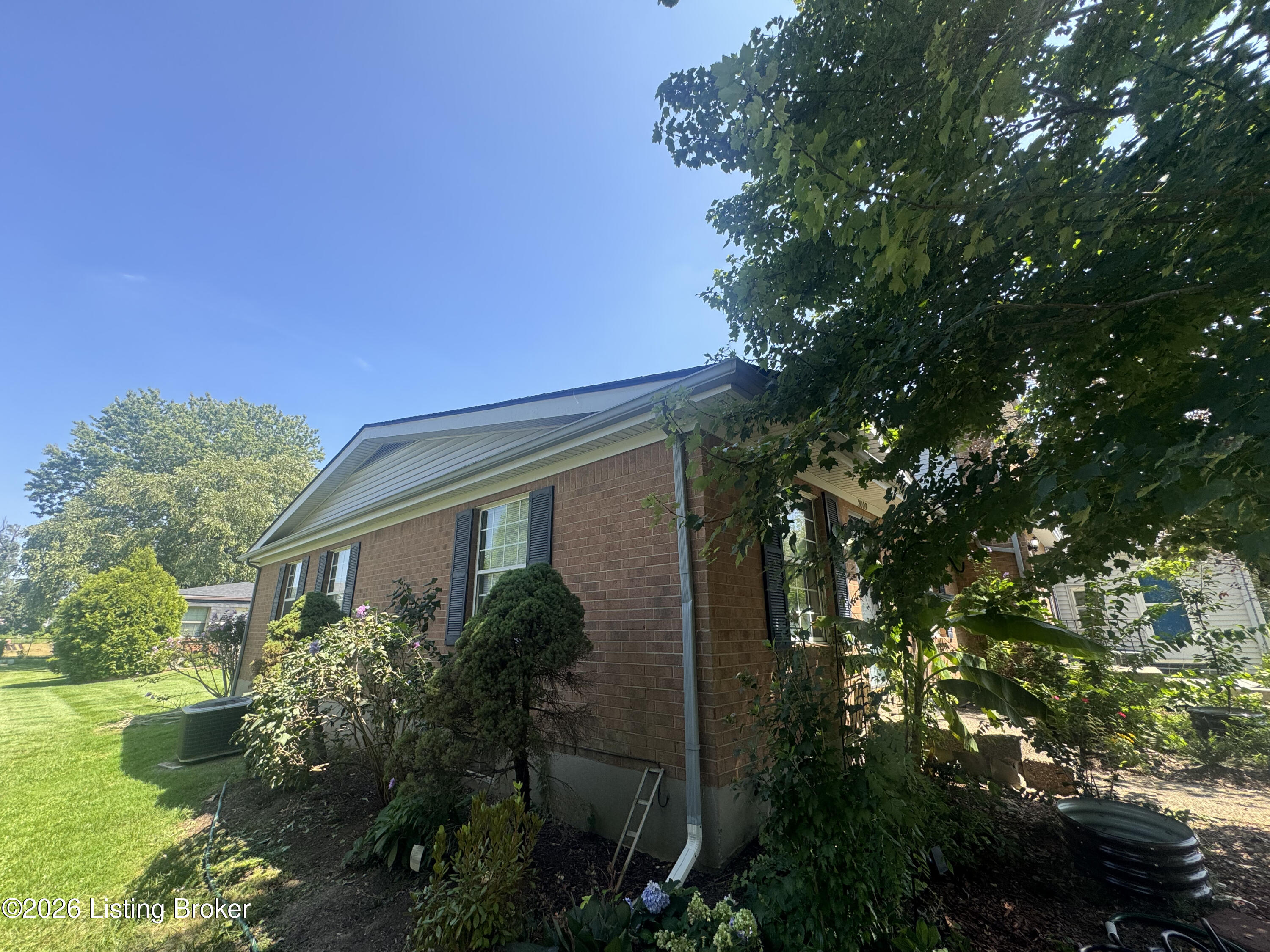 3009 Brookway Ct Property Photo 16