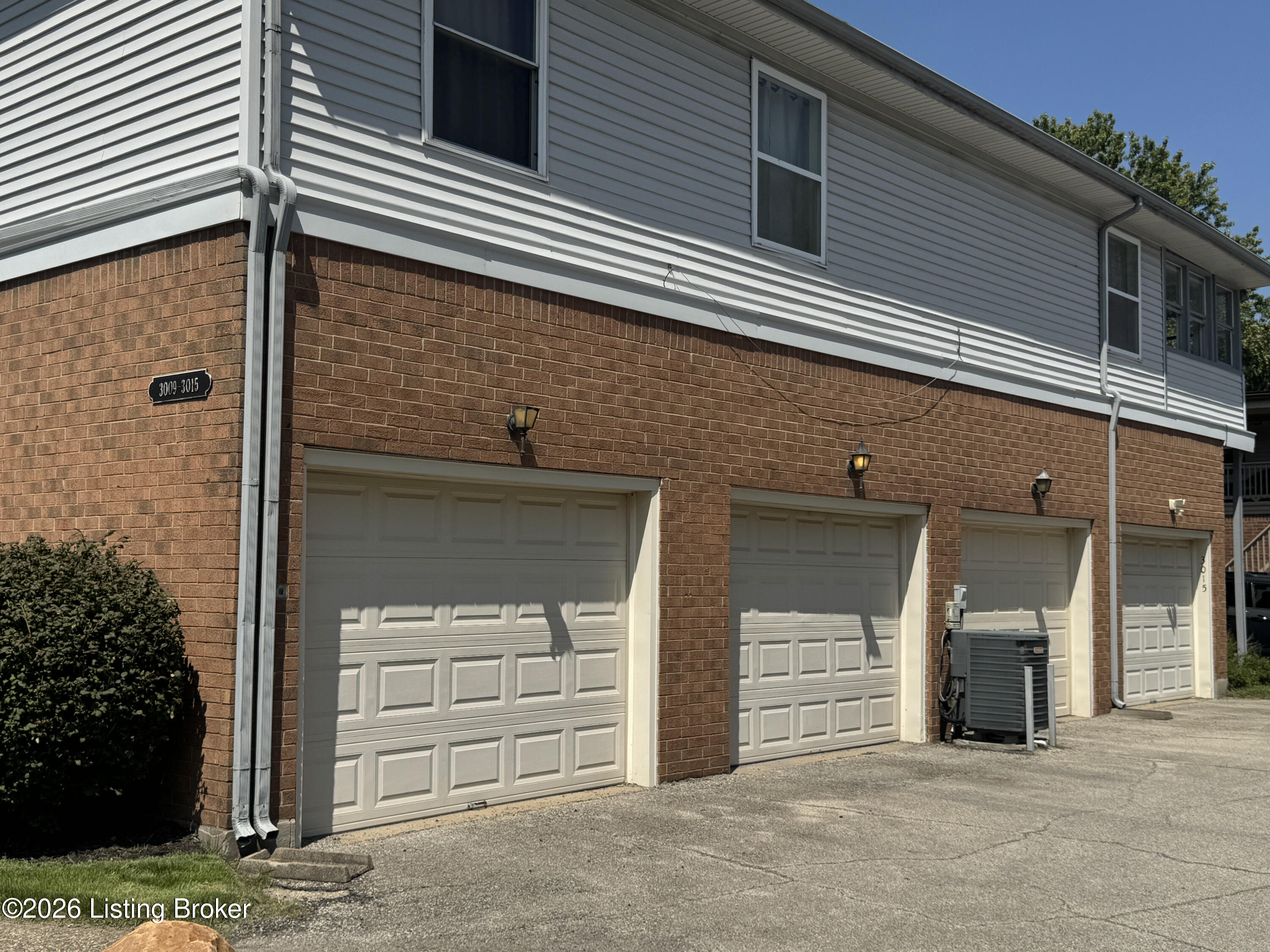 3009 Brookway Ct Property Photo 19