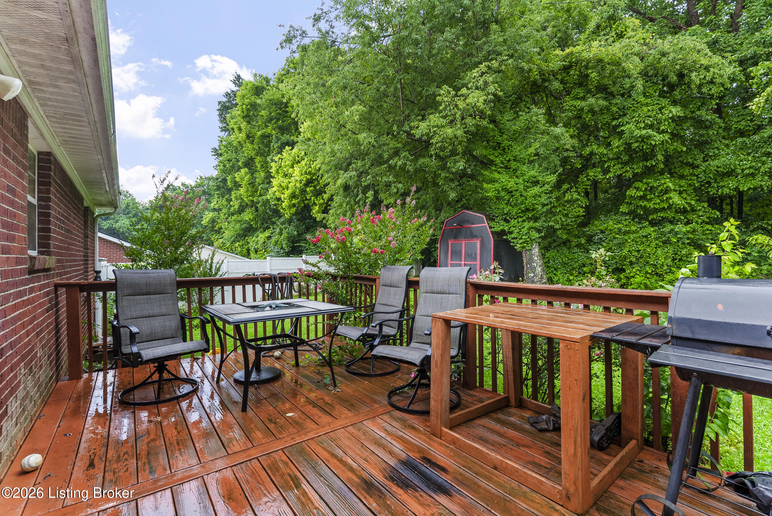 326 Camptown Rd Property Photo 18
