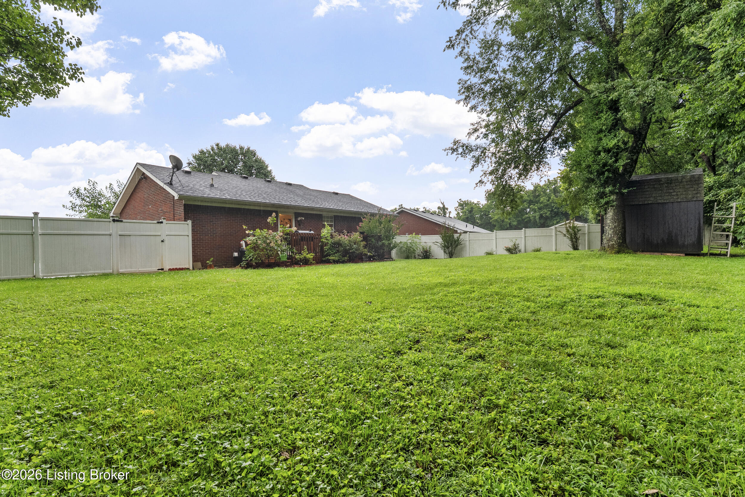 326 Camptown Rd Property Photo 21