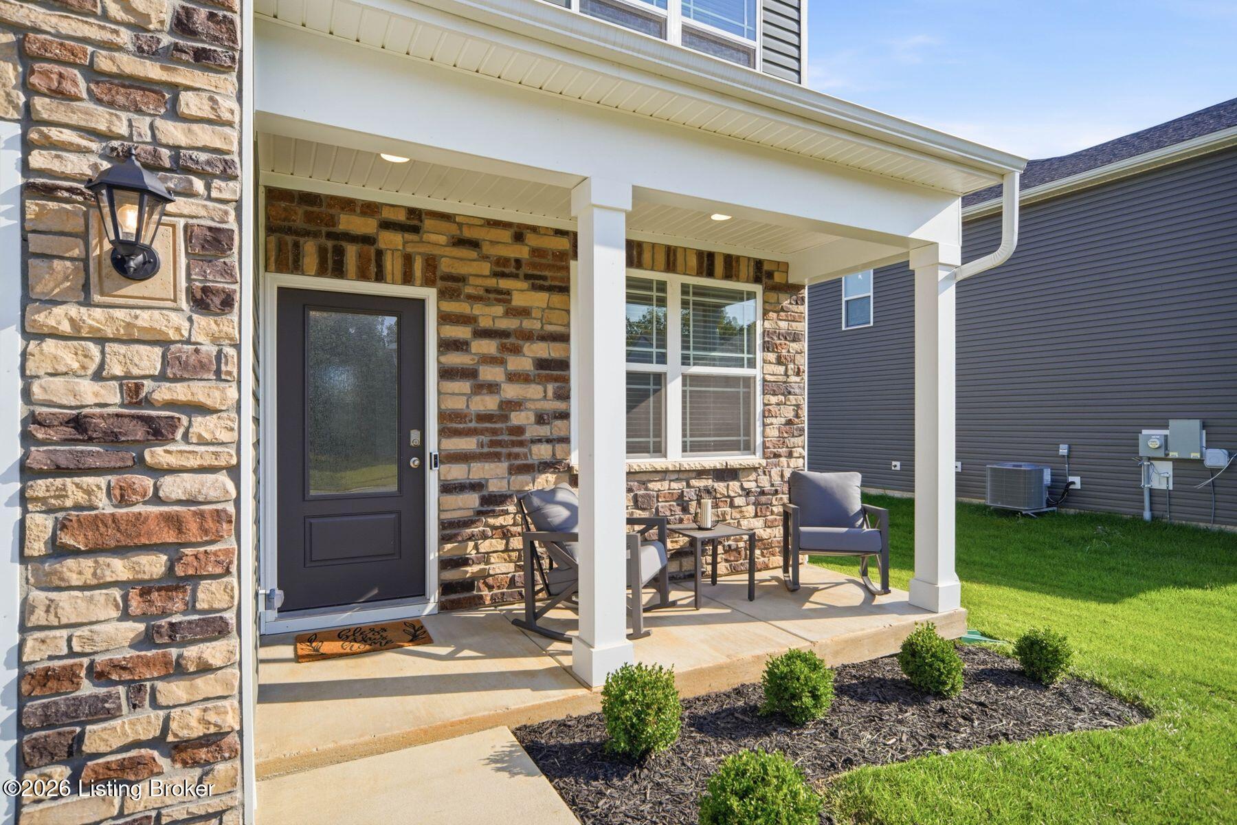 11108 Pheasant Run Ct Property Photo 5