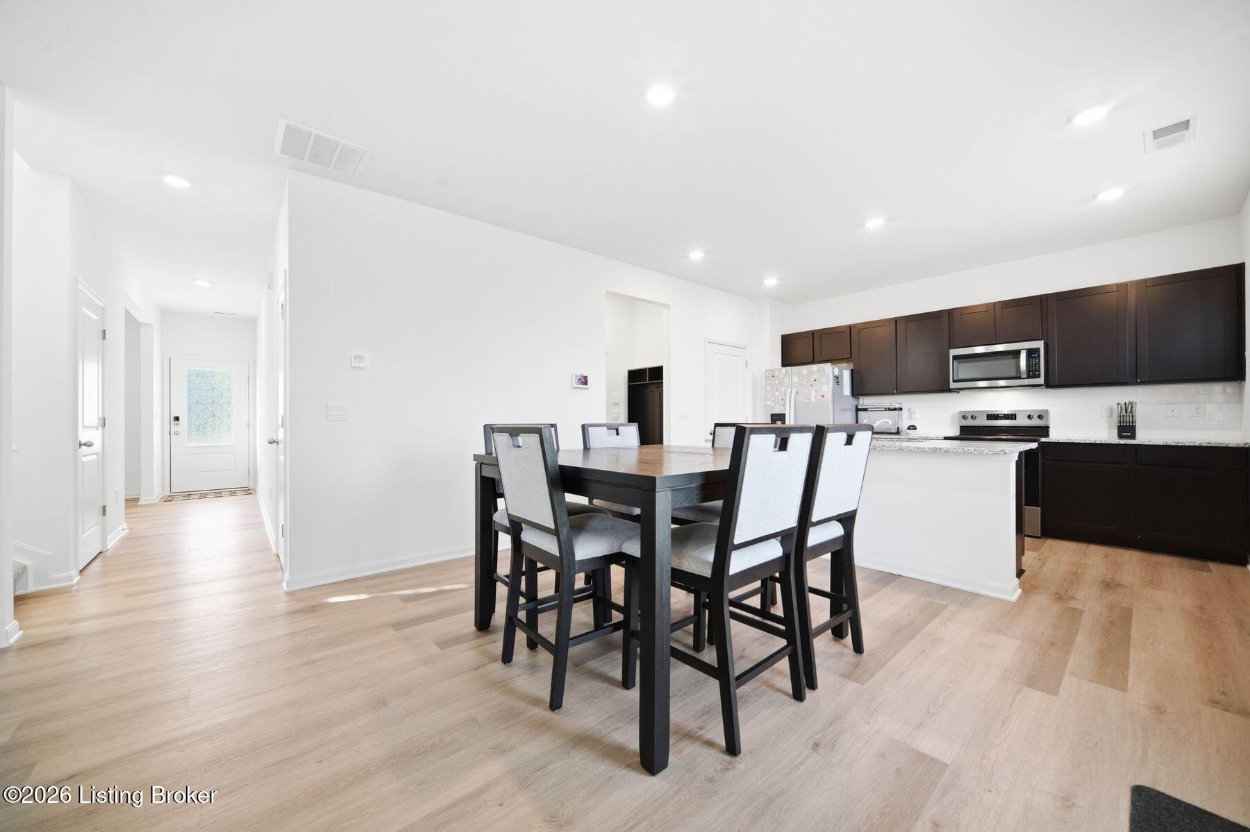 11108 Pheasant Run Ct Property Photo 13