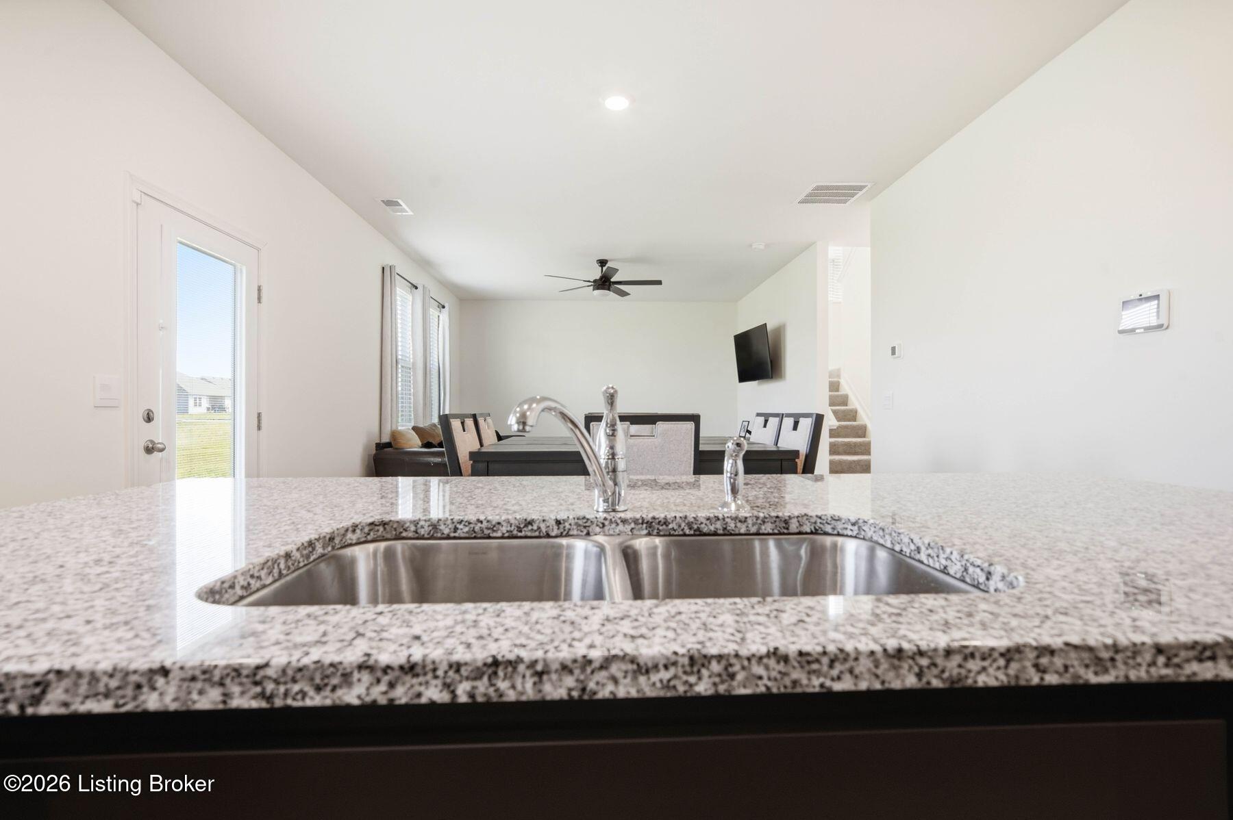 11108 Pheasant Run Ct Property Photo 17