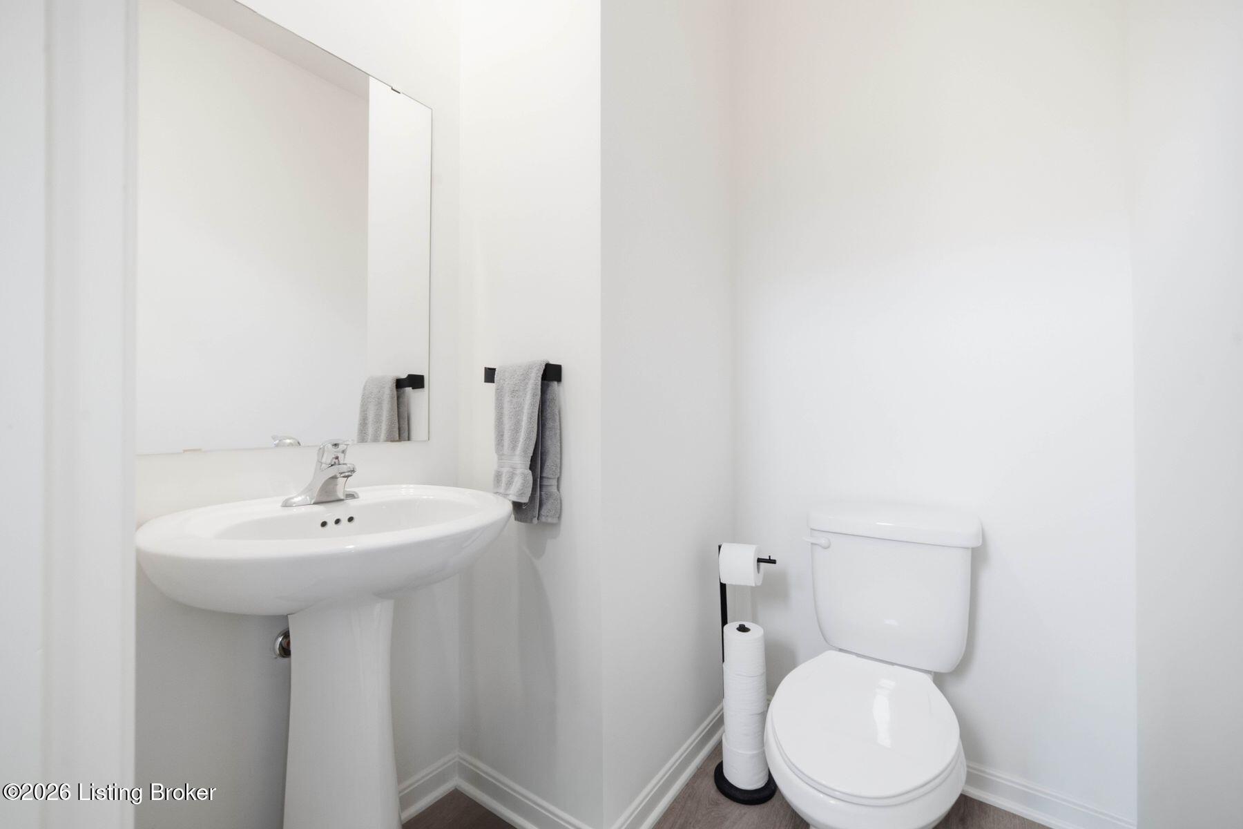 11108 Pheasant Run Ct Property Photo 23