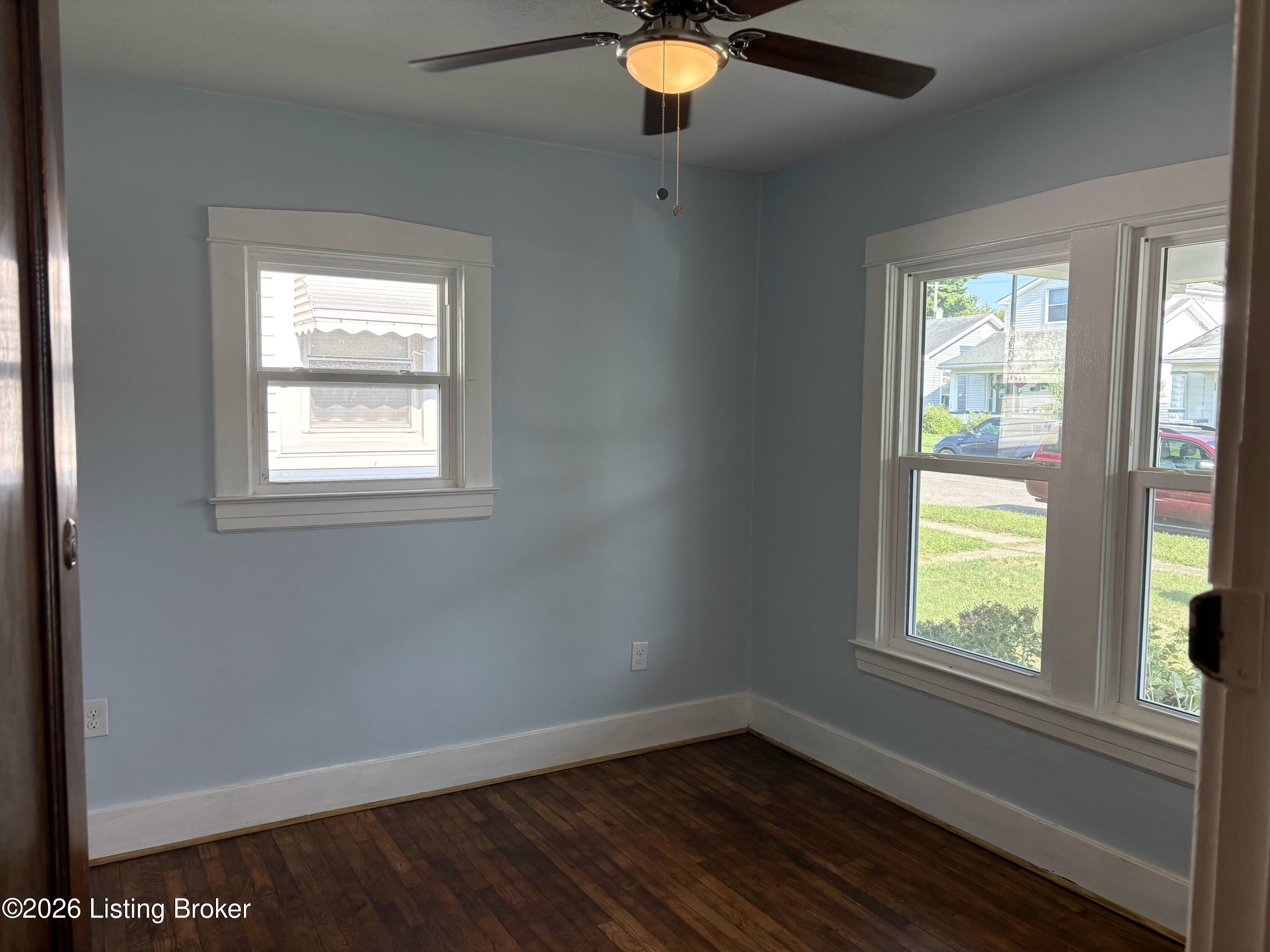633 Merwin Ave Property Photo 8