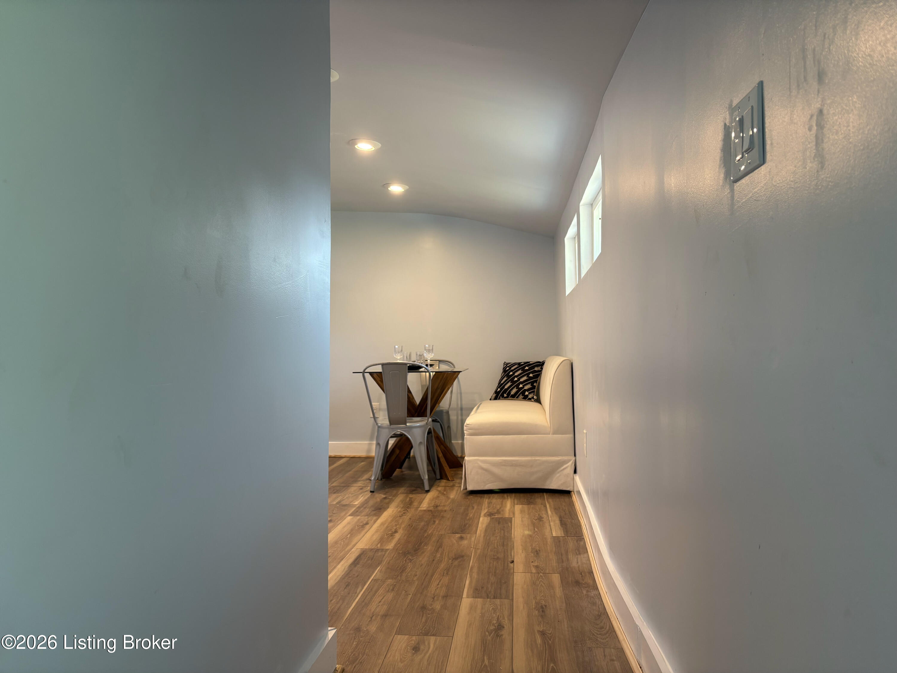 633 Merwin Ave Property Photo 19