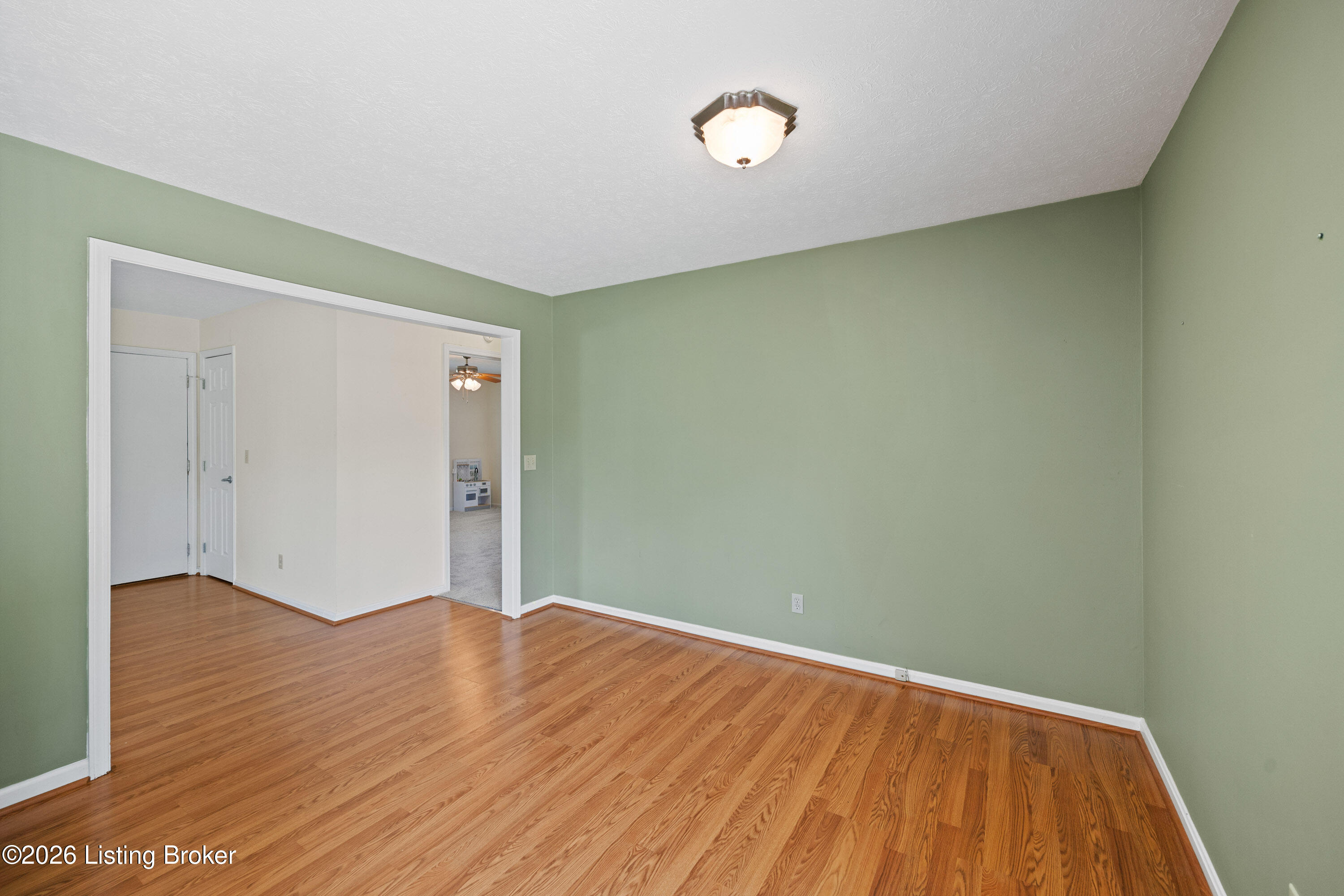 4010 Dixie Ln Property Photo 12