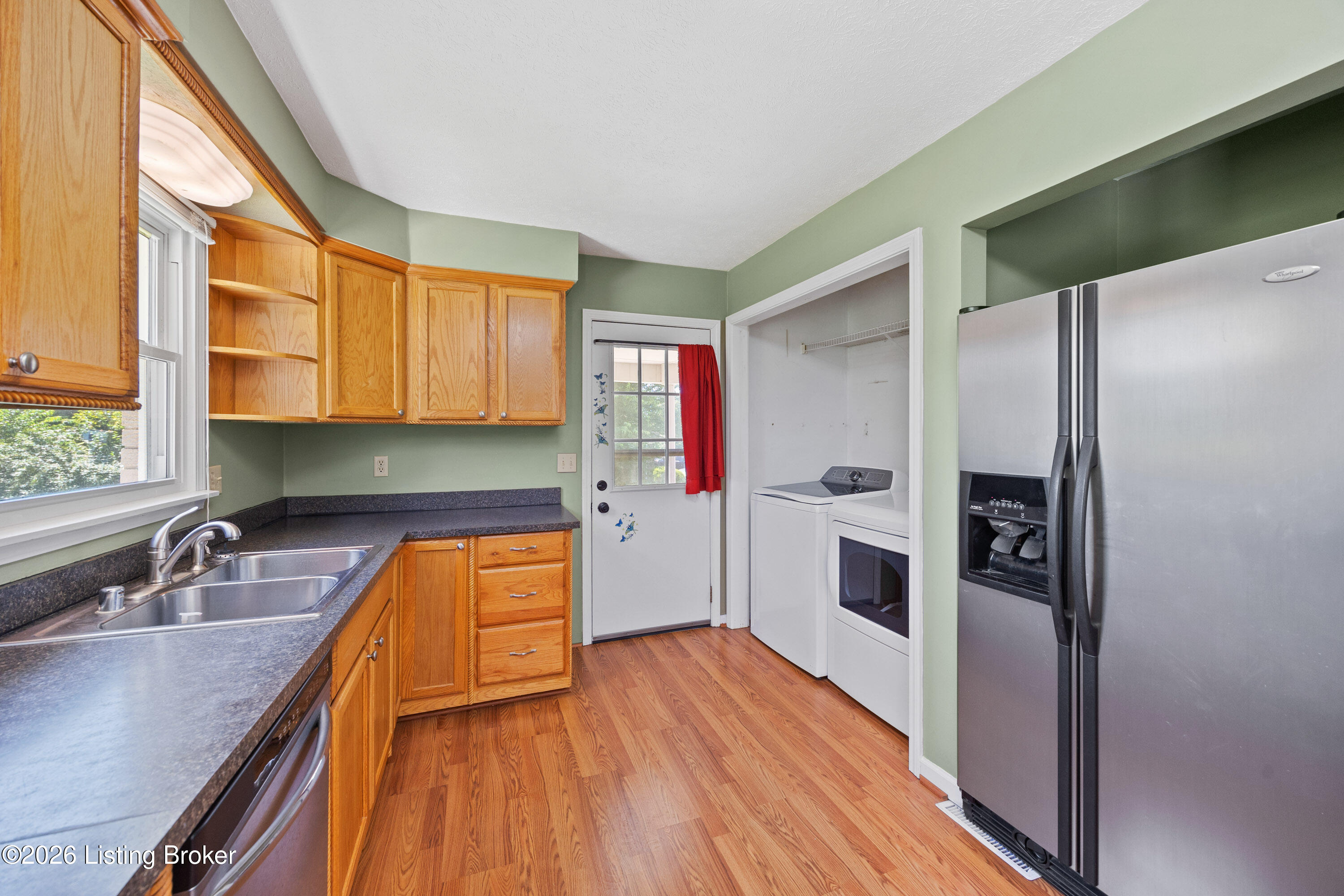 4010 Dixie Ln Property Photo 14