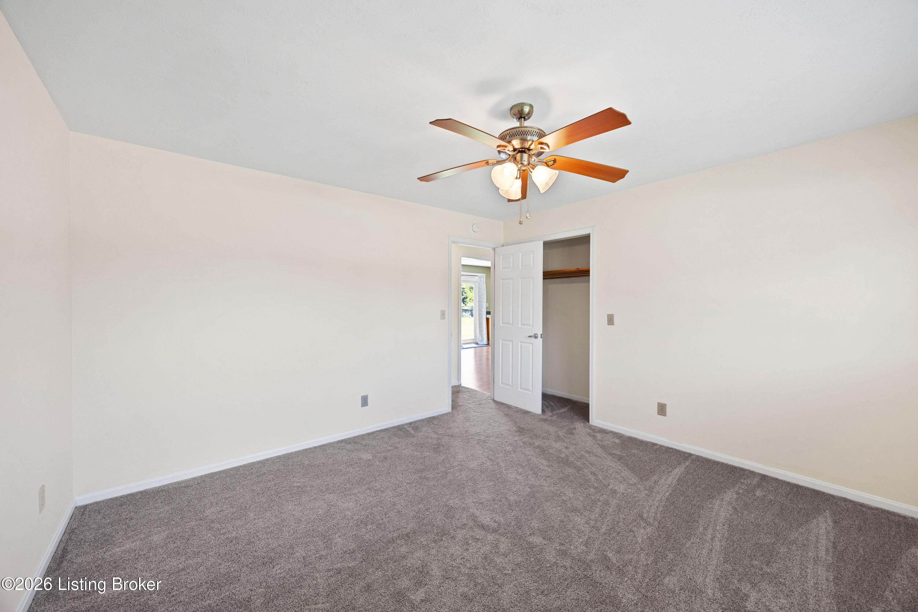4010 Dixie Ln Property Photo 17