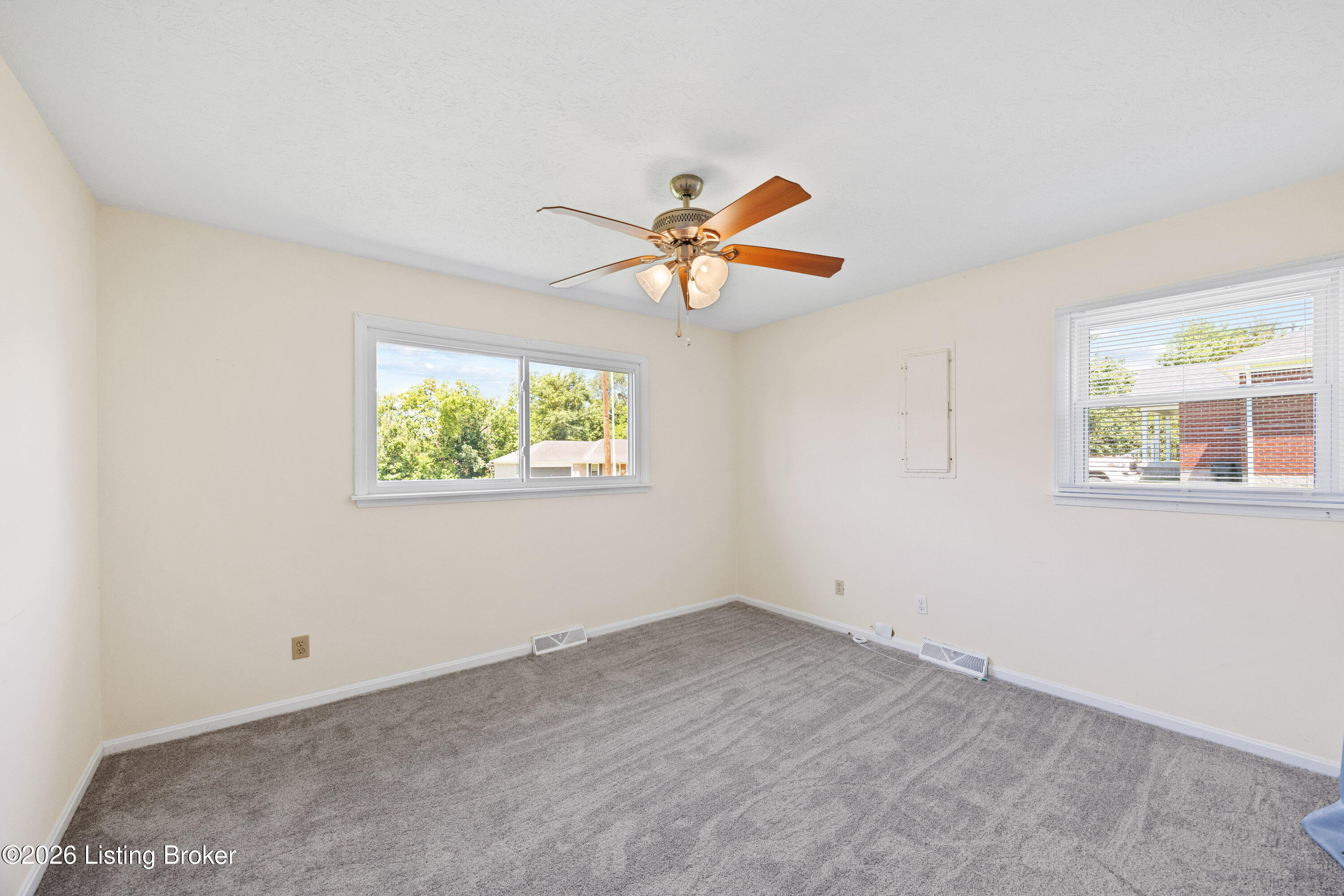 4010 Dixie Ln Property Photo 20