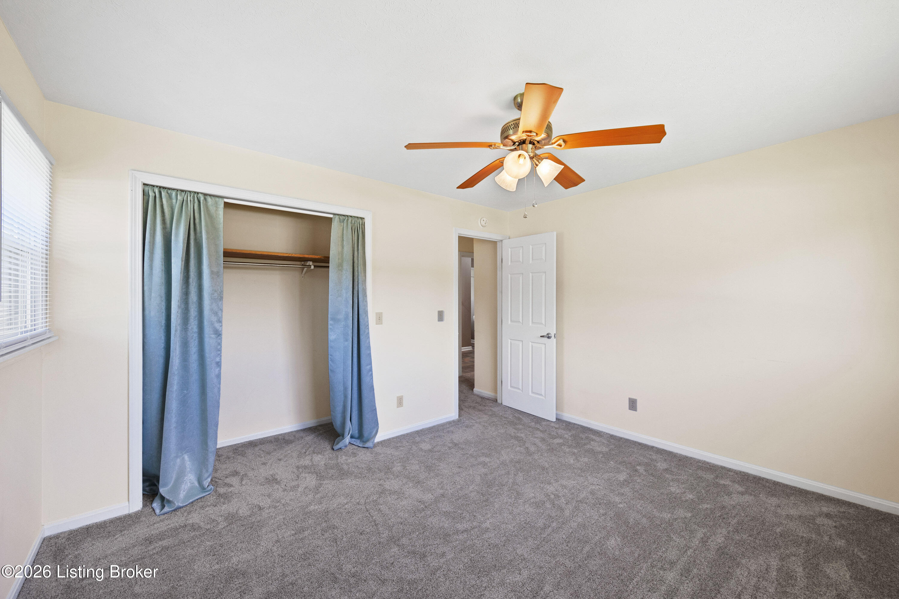 4010 Dixie Ln Property Photo 21