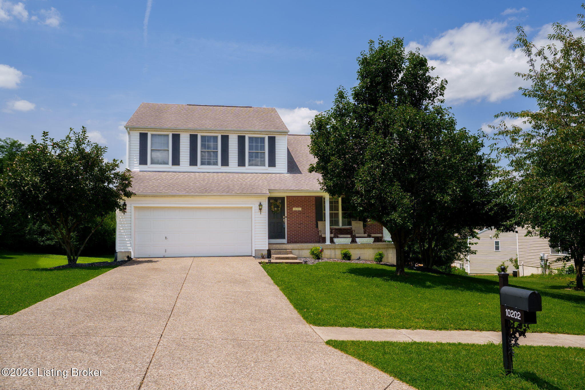 10202 Mountain Laurel Ln