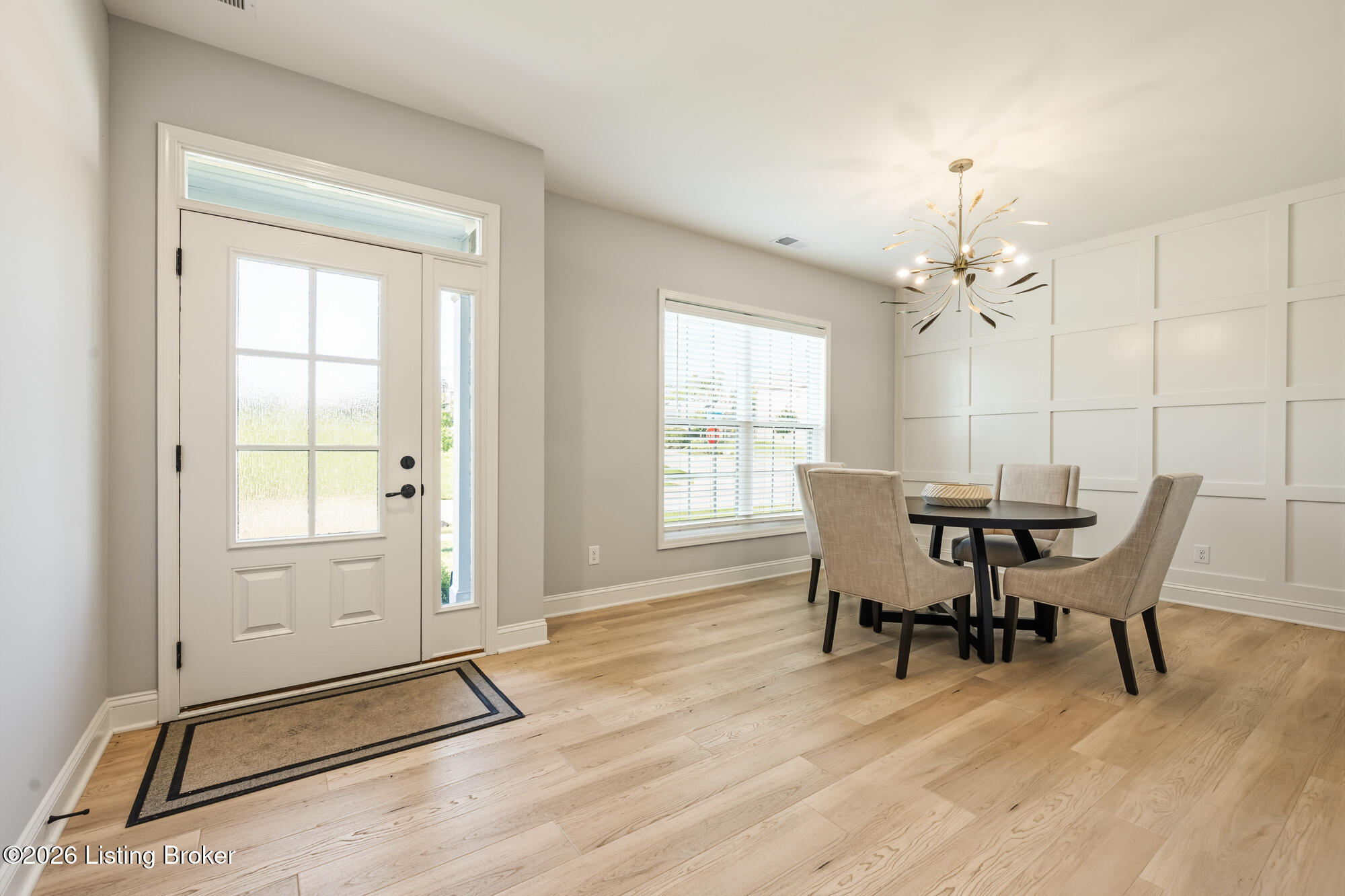 14101 Kings Chapel Way Property Photo 8