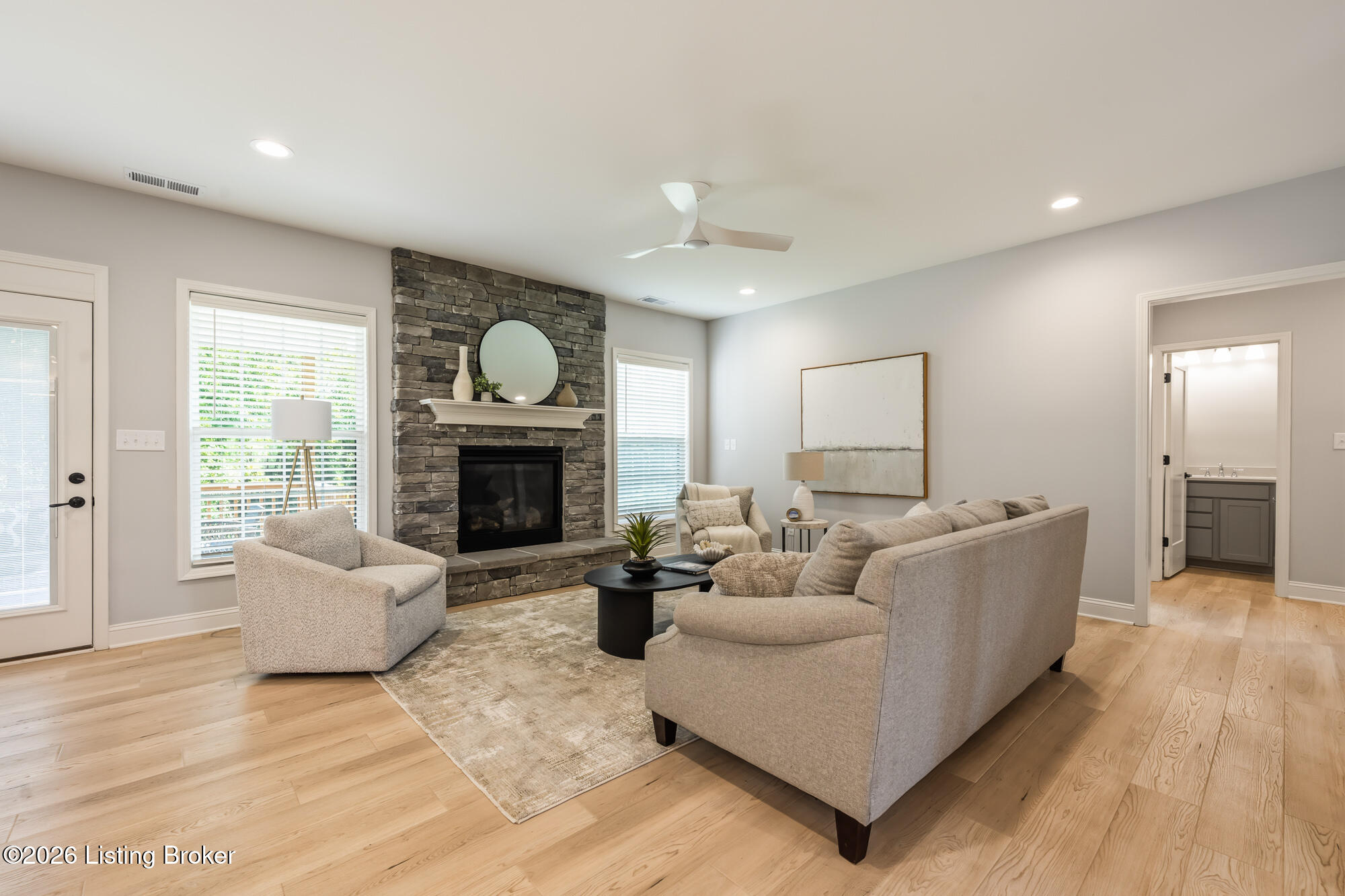 14101 Kings Chapel Way Property Photo 13