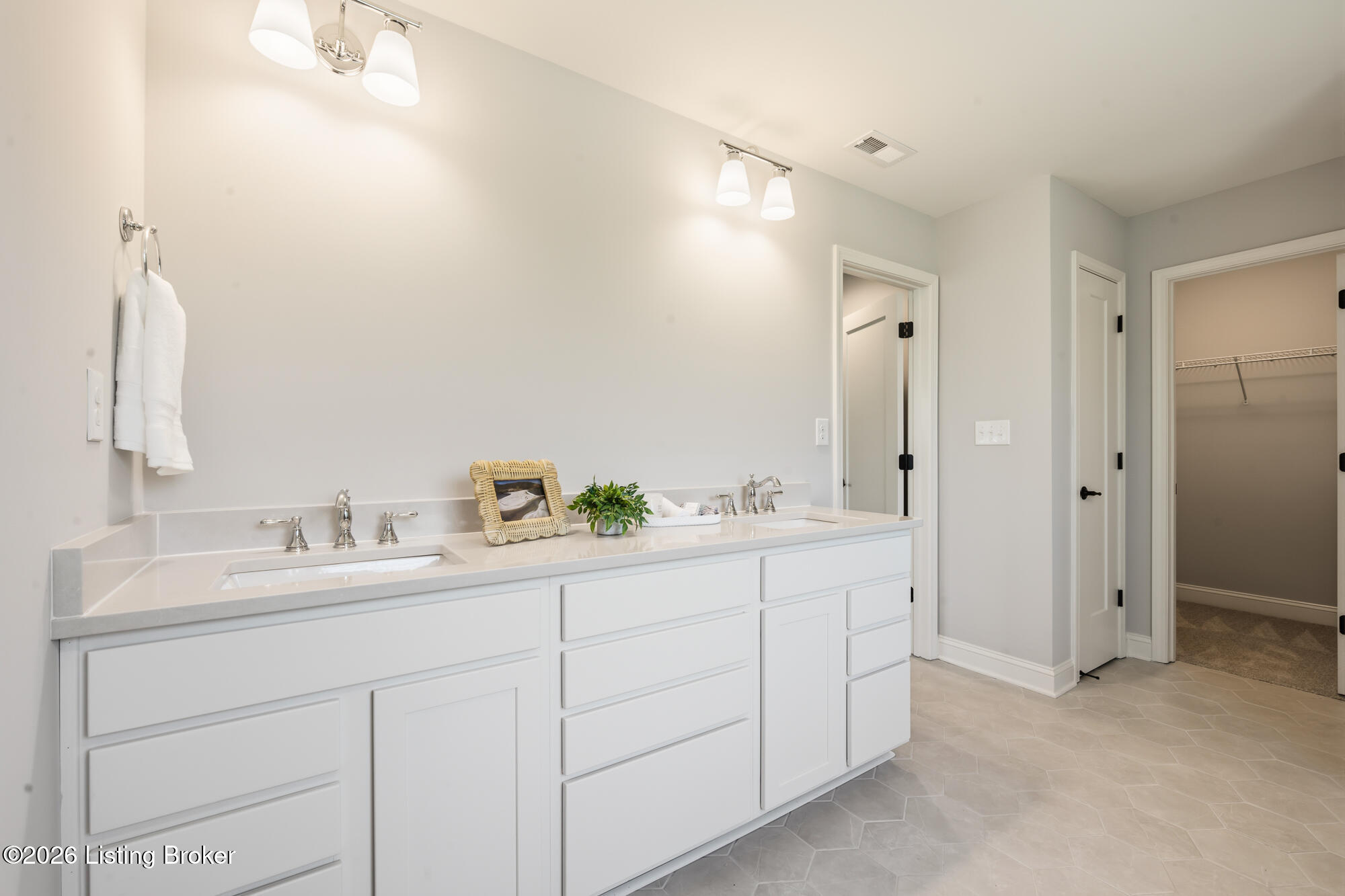 14101 Kings Chapel Way Property Photo 39