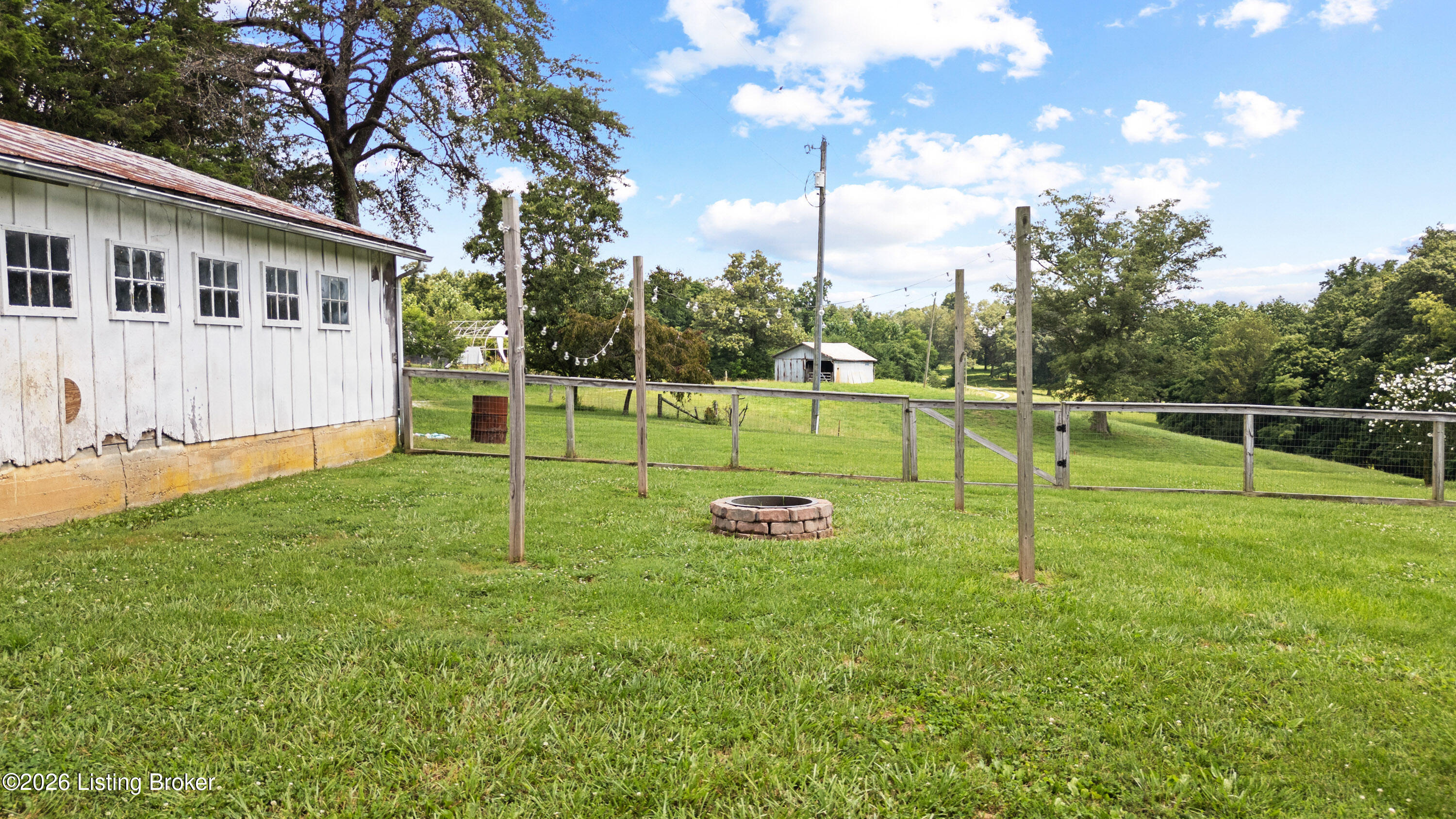 6534 Valley Creek Rd Property Photo 25