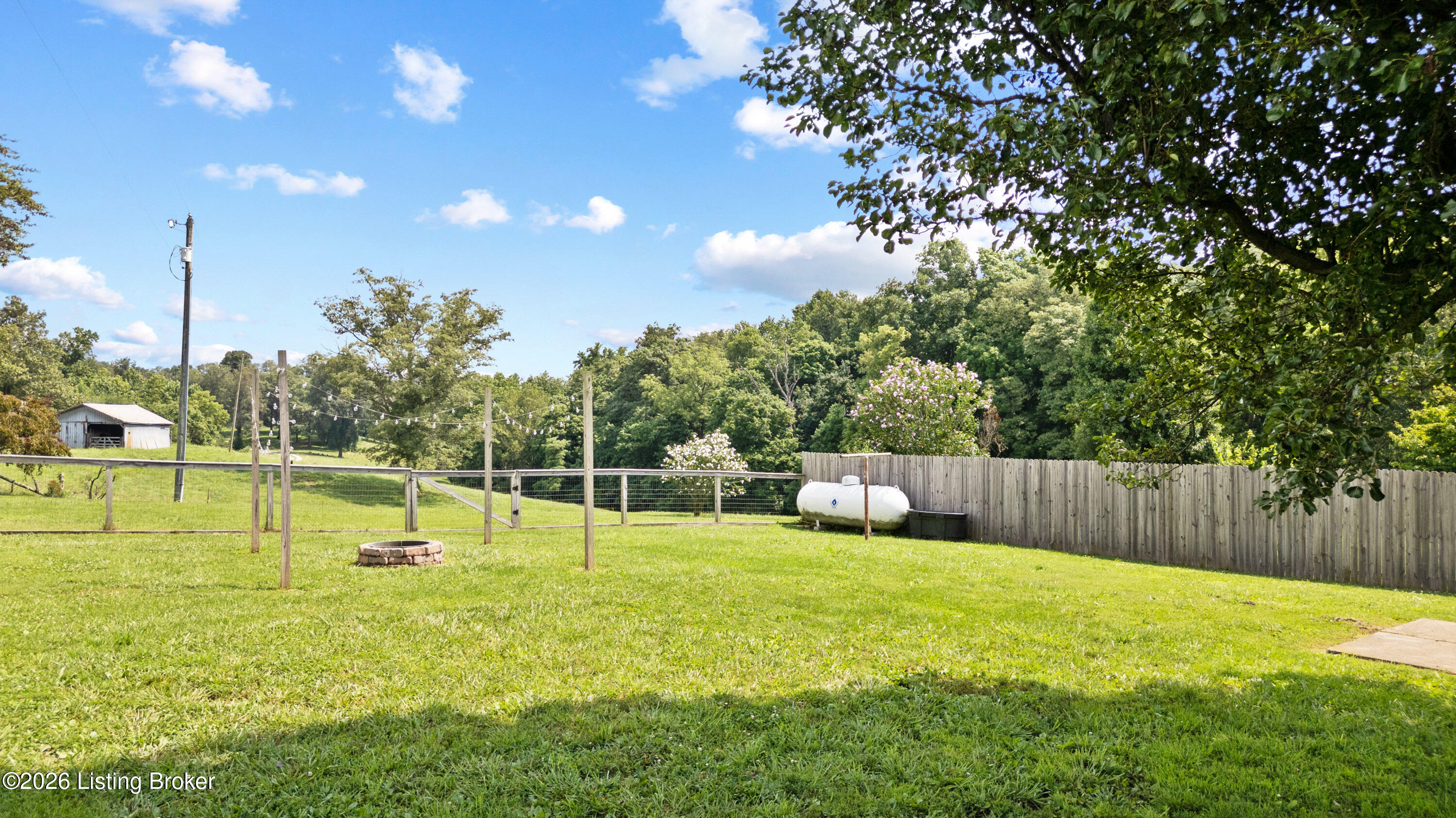 6534 Valley Creek Rd Property Photo 27