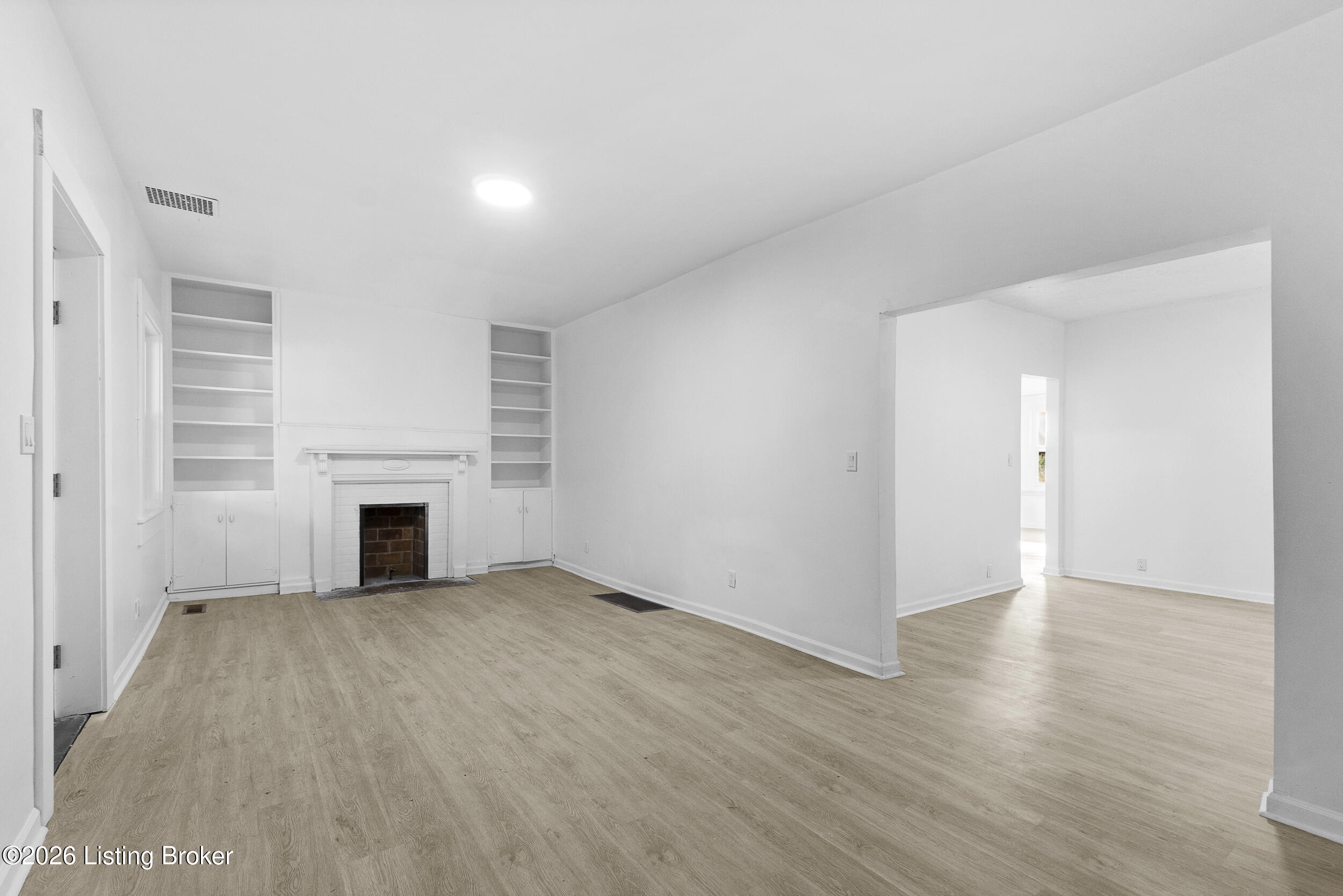 343 Glendora Ave Property Photo 6