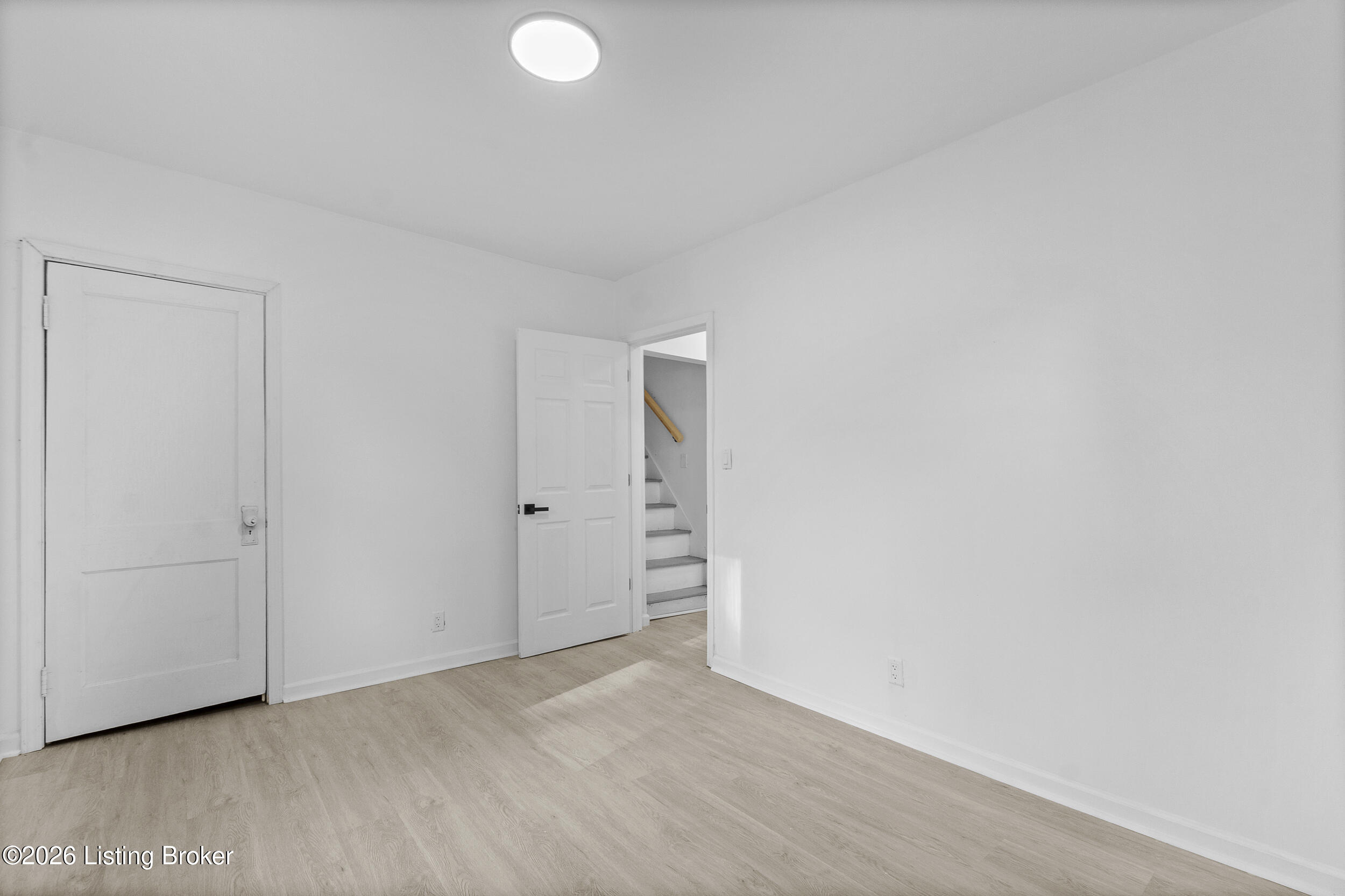 343 Glendora Ave Property Photo 22