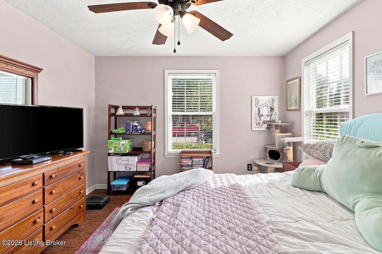 1117 Leathers Ln Property Photo 22