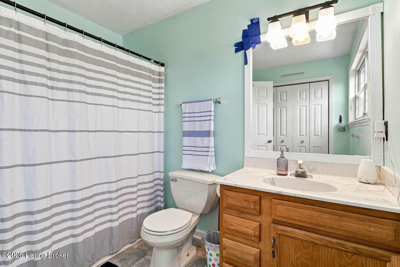 1117 Leathers Ln Property Photo 35