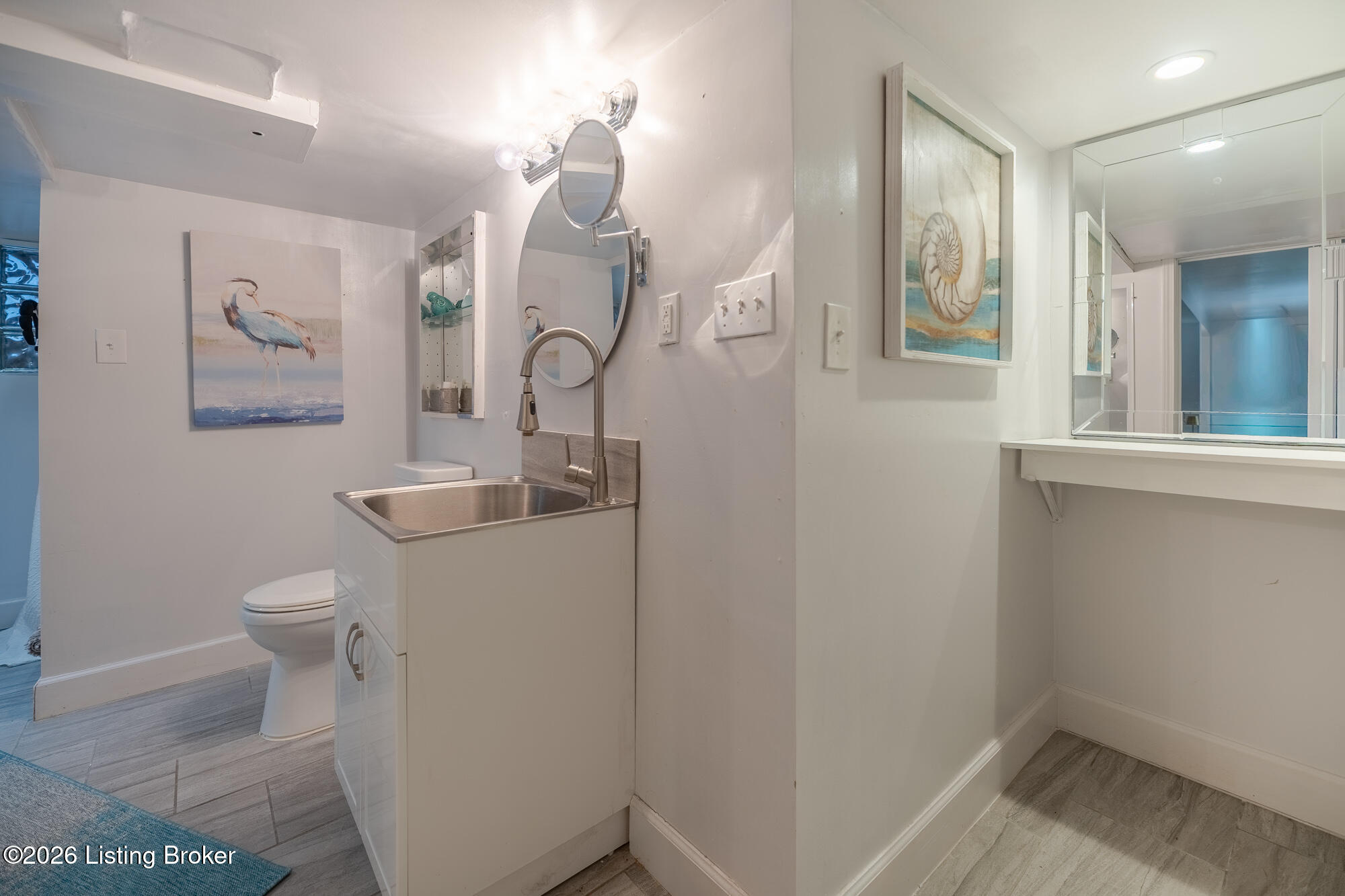 211 Pennsylvania Ave Property Photo 41