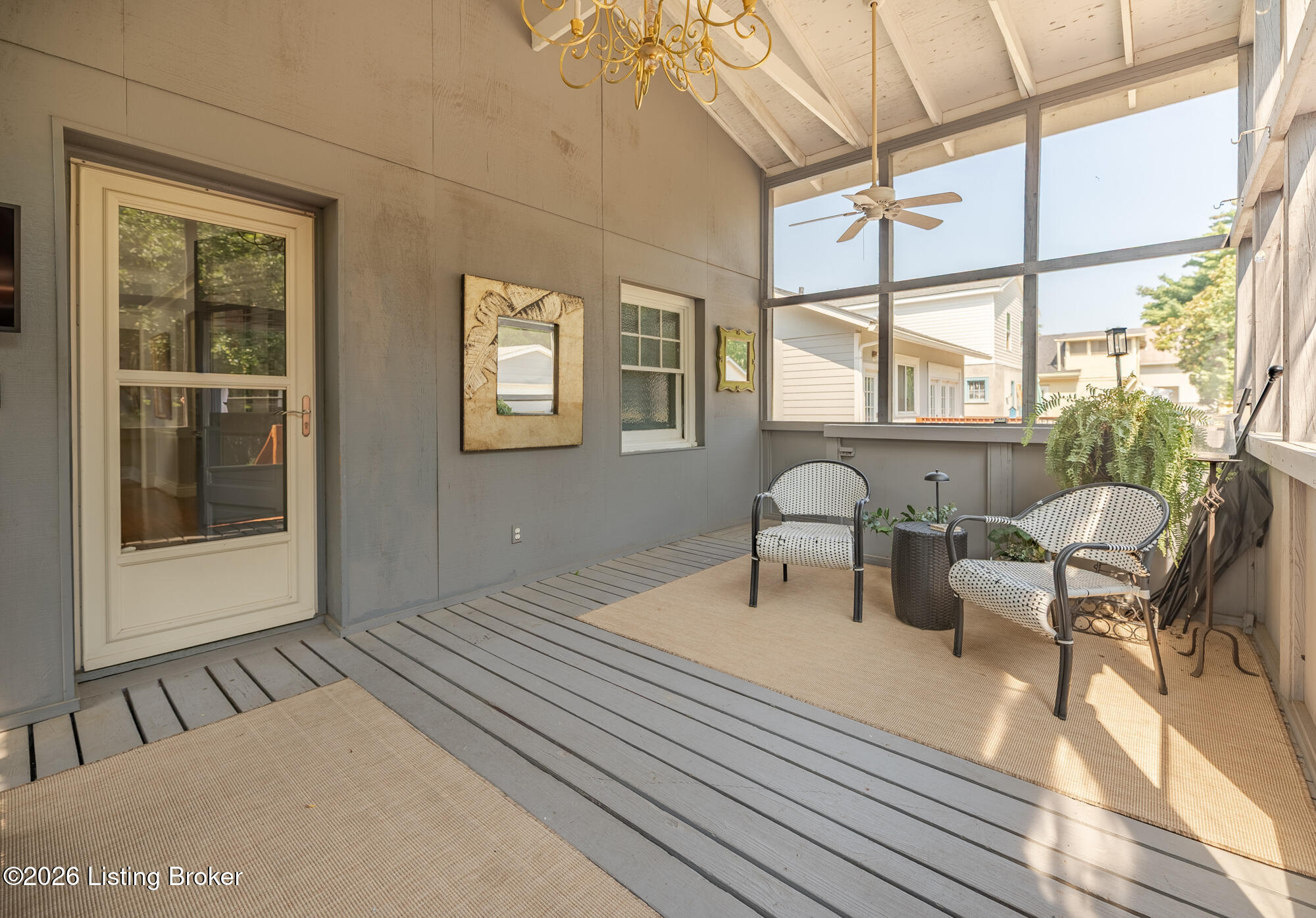 211 Pennsylvania Ave Property Photo 45