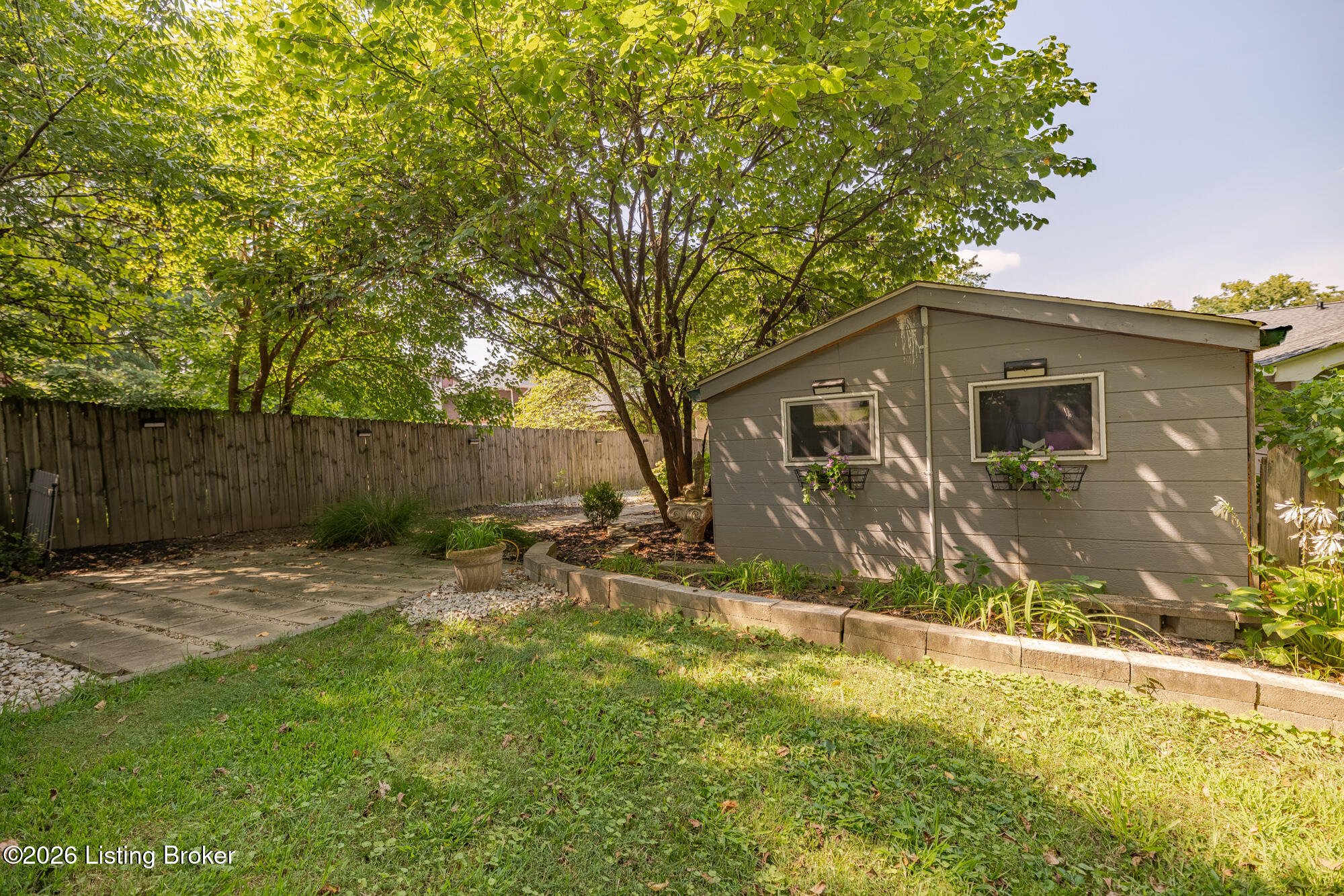 211 Pennsylvania Ave Property Photo 54